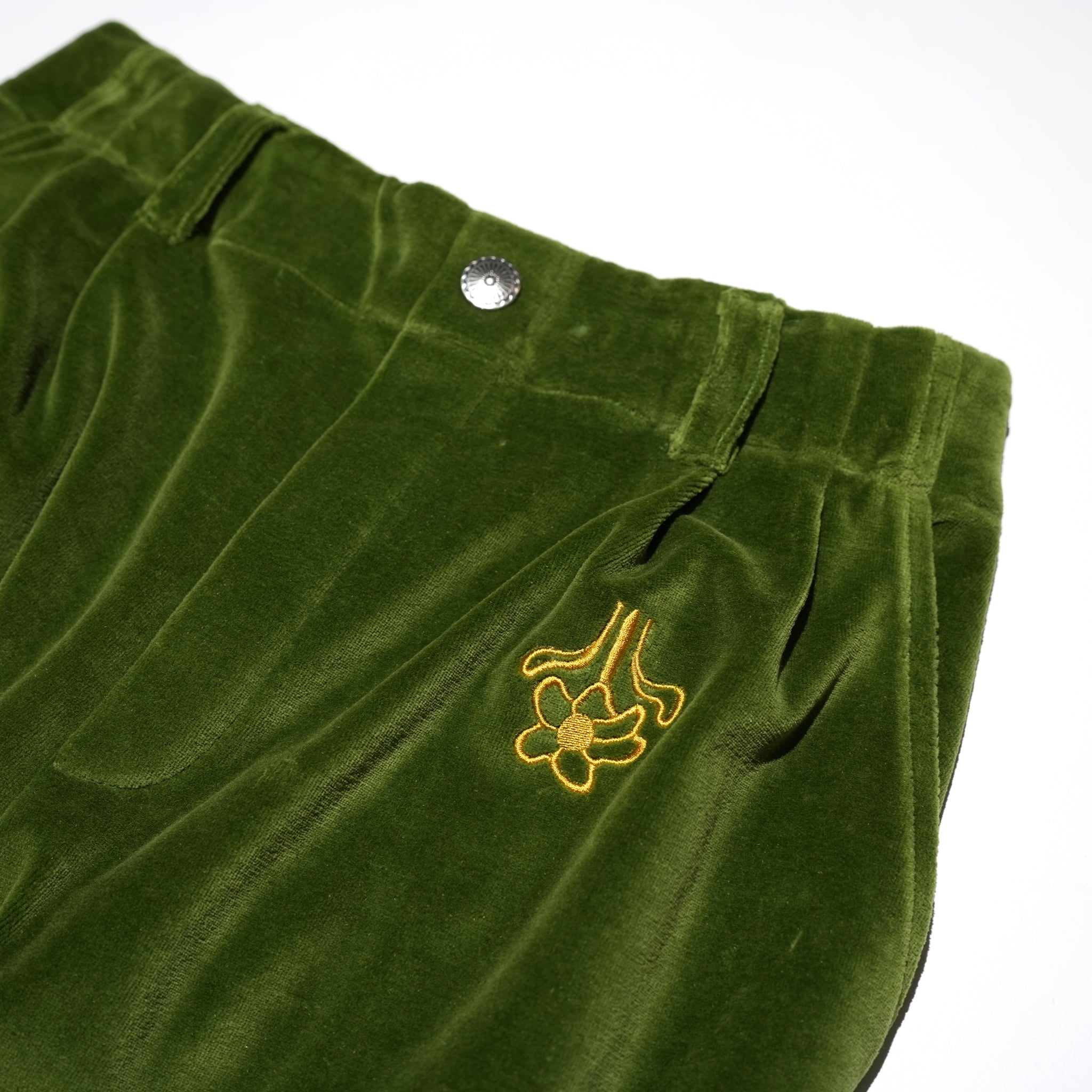 Velor Pile Tapered Pants – Marigold / Wakaba / Black | AMBERGLEAM