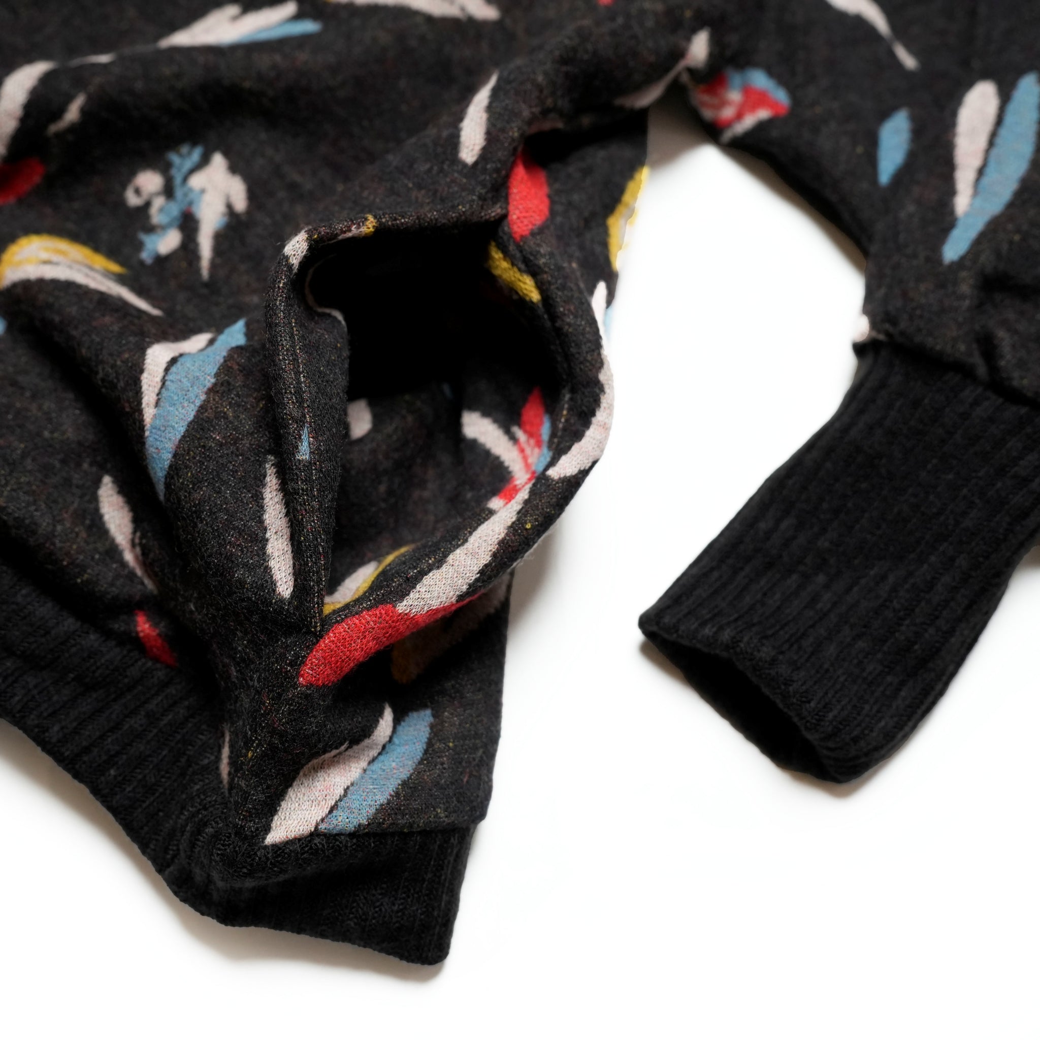 BSD24AW-16_COLOR BK | Flowers JQ Pulover | Color:Color Bk【BEDSIDEDRAMA_ベッドサイドドラマ】【archive】