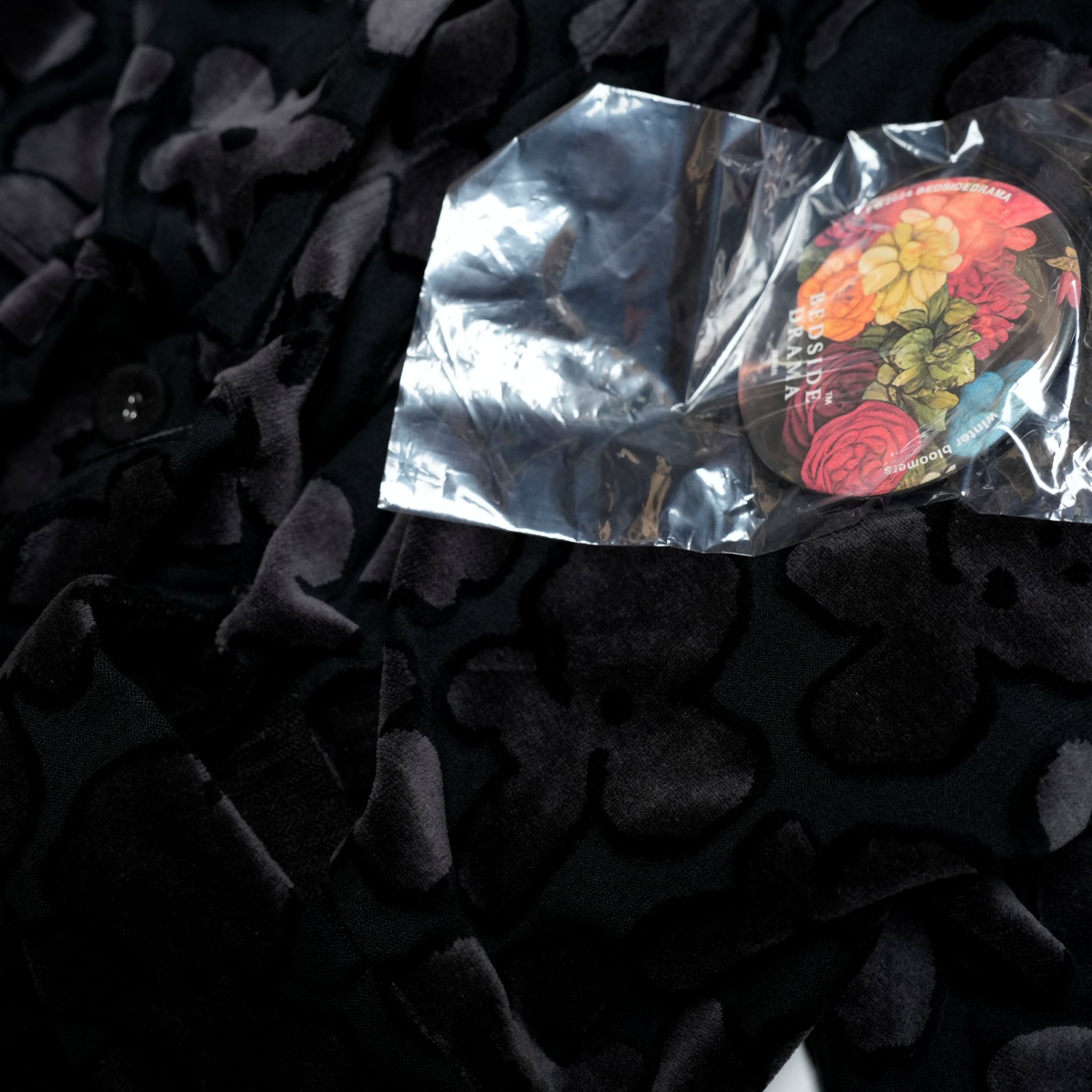 BSD24AW-15_VELOR BK | Flowers JQ Cardigan | Color:Velor Bk【BEDSIDEDRAMA_ベッドサイドドラマ】【archive】