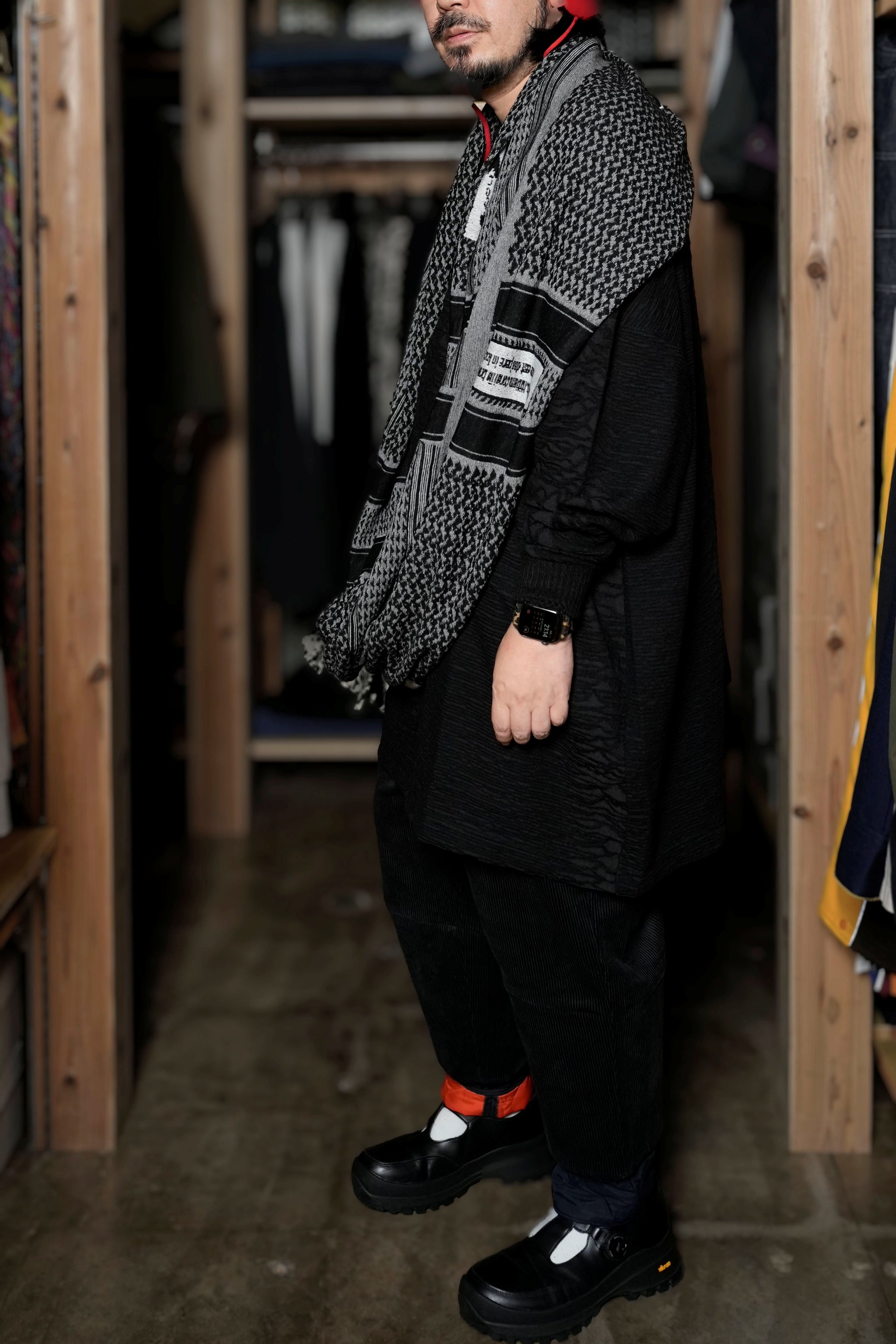 SF24AW-18_SCHMUG | Roots JQ Loop Stole | Color:Schmug【STOF_ストフ】【archive】