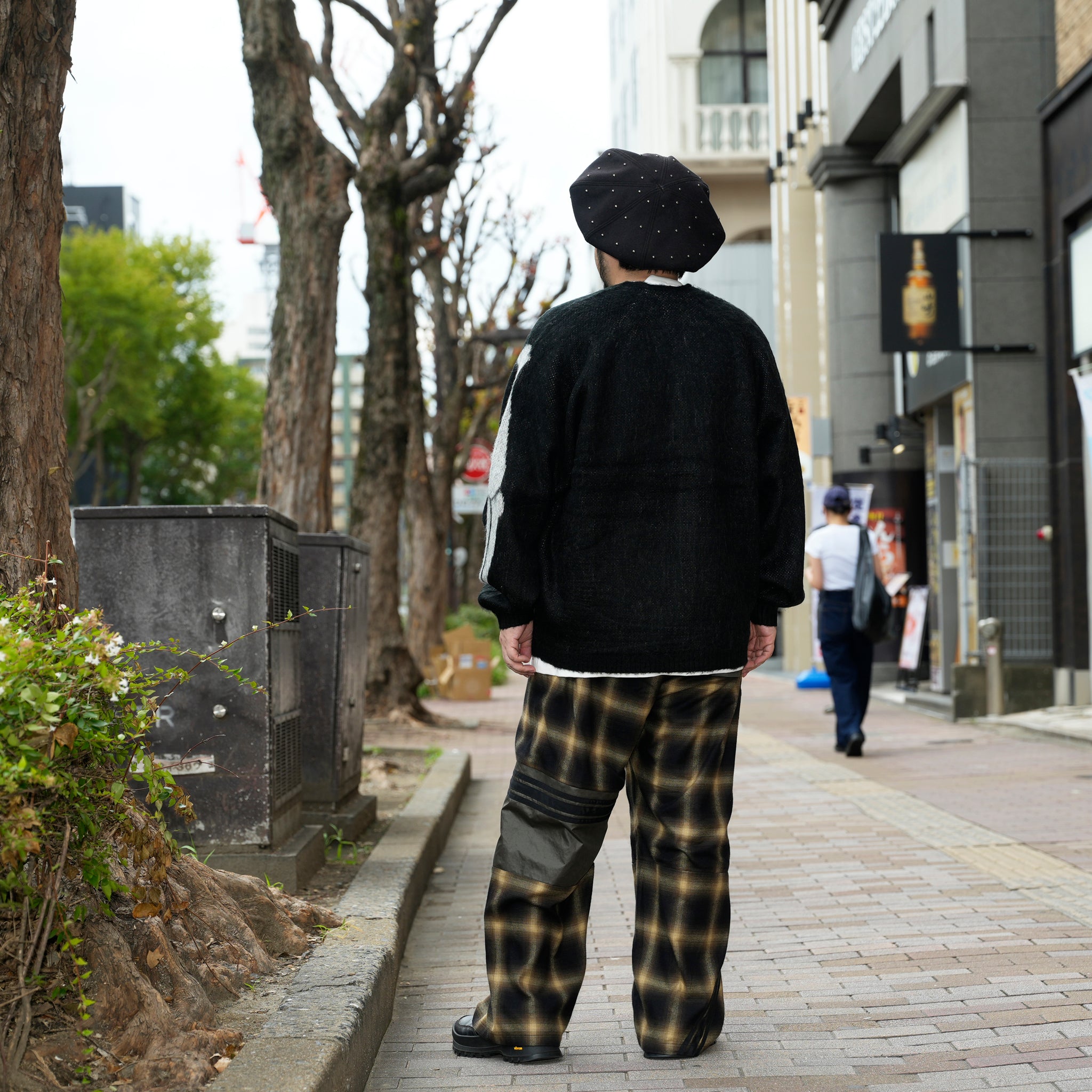 raglan sleeve logo cardigan | Color_Skull | No_tl25f022_skull【THRIFTY LOOK_スリフティールック】