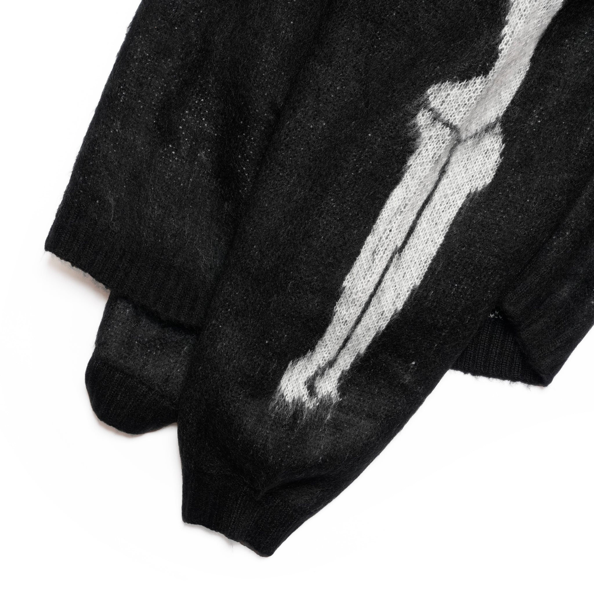 raglan sleeve logo cardigan | Color_Skull | No_tl25f022_skull【THRIFTY LOOK_スリフティールック】