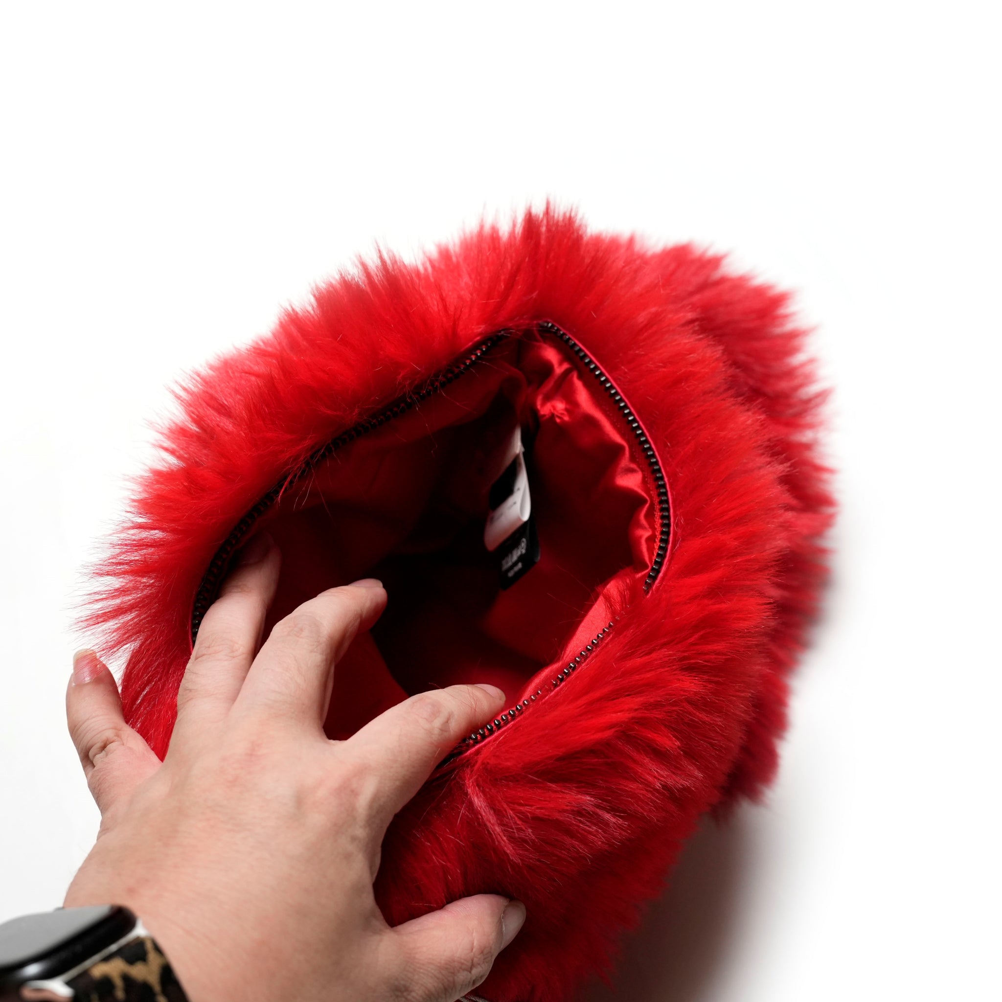 MW5WBG11X_RED | MONE POUCH | Color:Red【MOLLIOLLI_モリオリ】