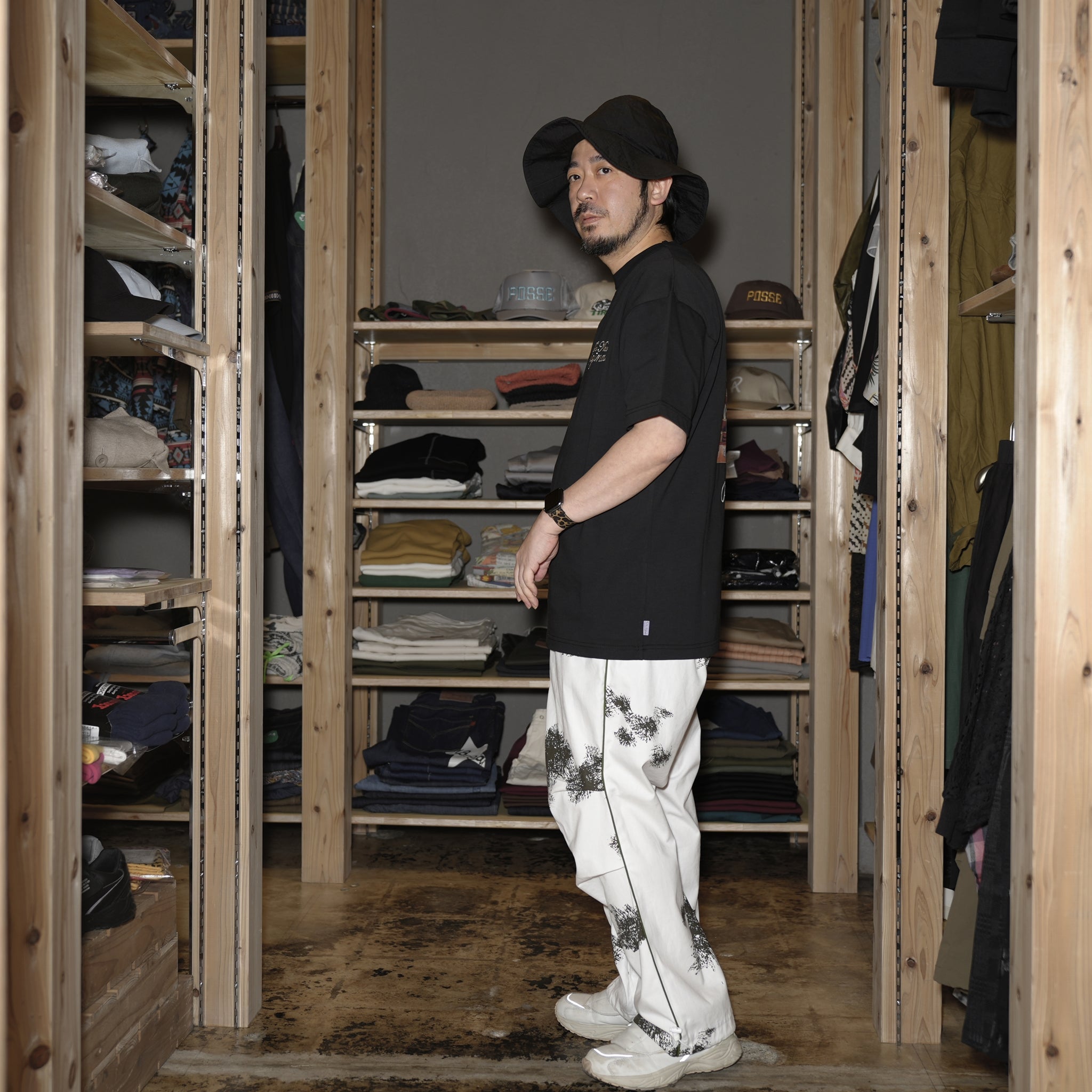 tno-14 | Paint Box Tee – Black | THE NEW ORIGINALS