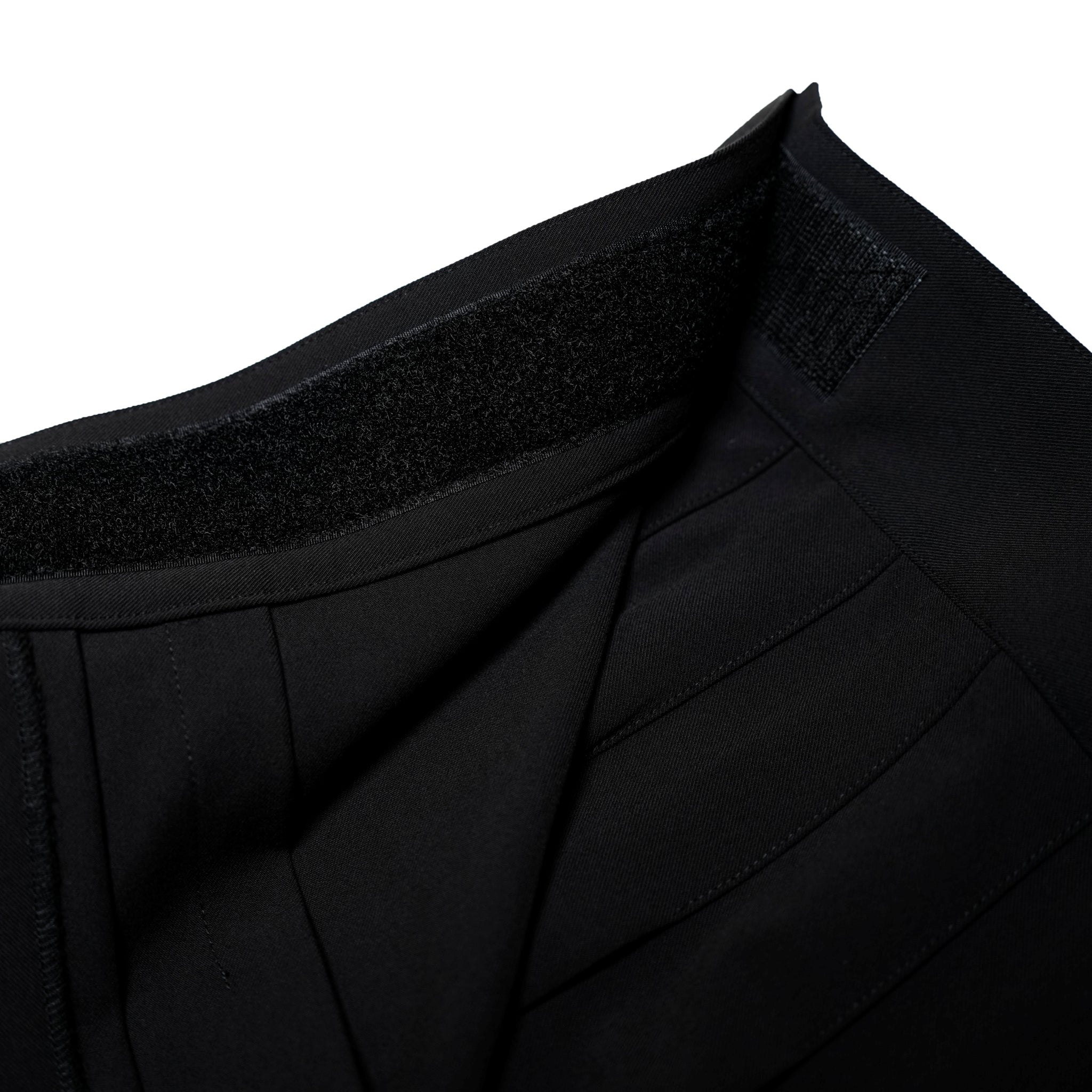 Pleats Wrap Skirt – Black | AMBERGLEAM