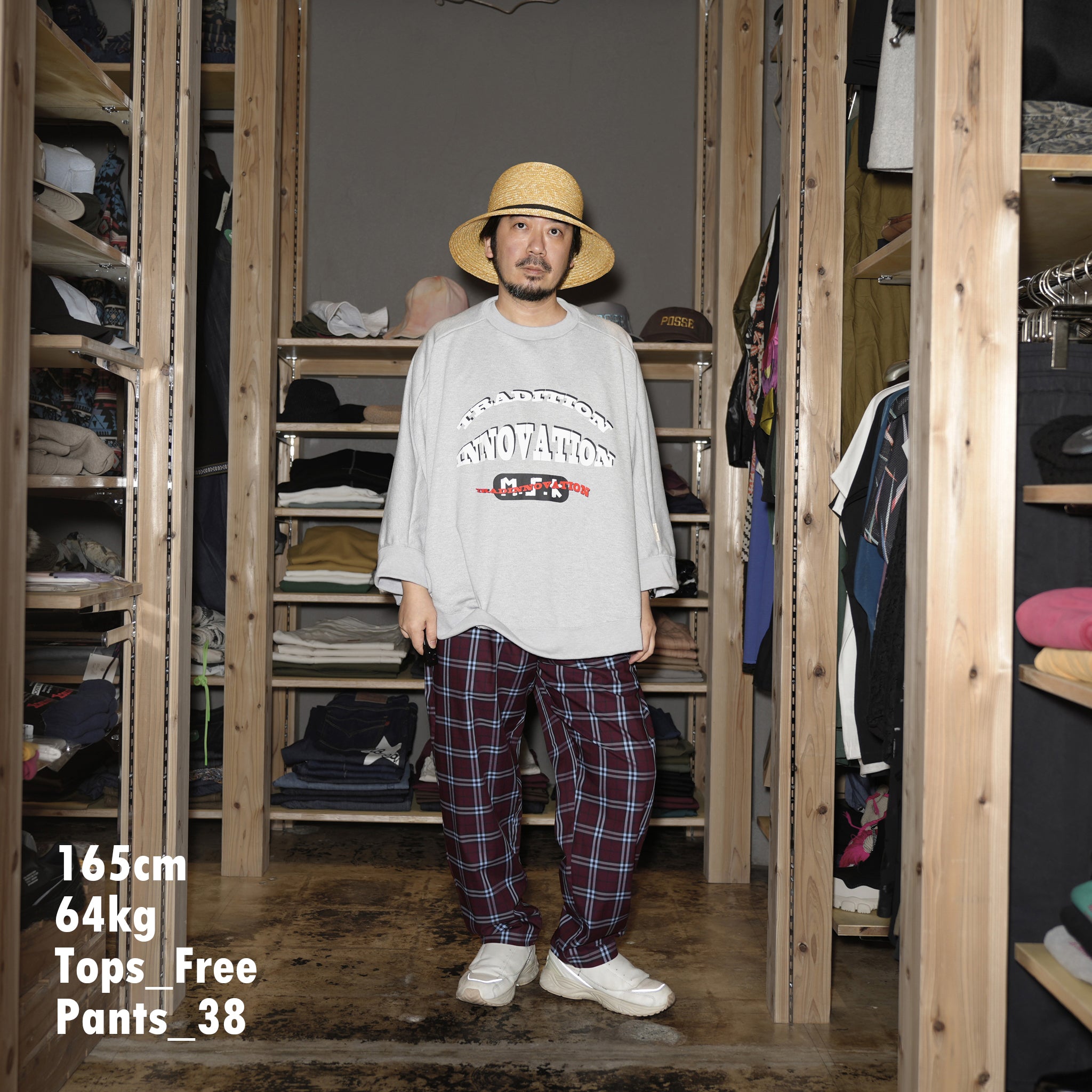 TRADINNOVATION – Gray / Navy | MASTERKEY