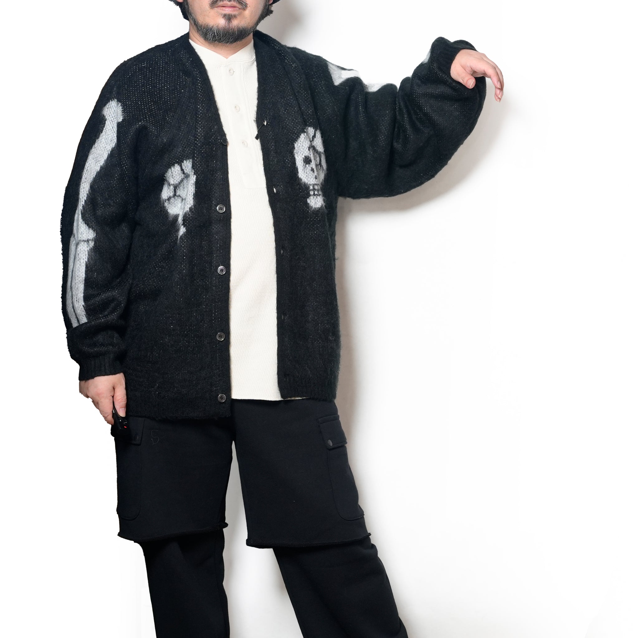 raglan sleeve logo cardigan | Color_Skull | No_tl25f022_skull【THRIFTY LOOK_スリフティールック】