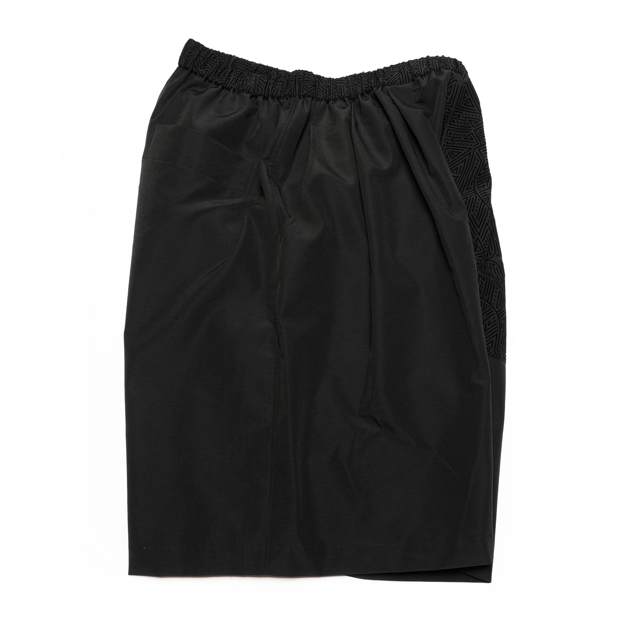 SF25SS-11_Black | Stone Yard Floc Wide Shorts | Color:Black【STOF_ストフ】【archive】