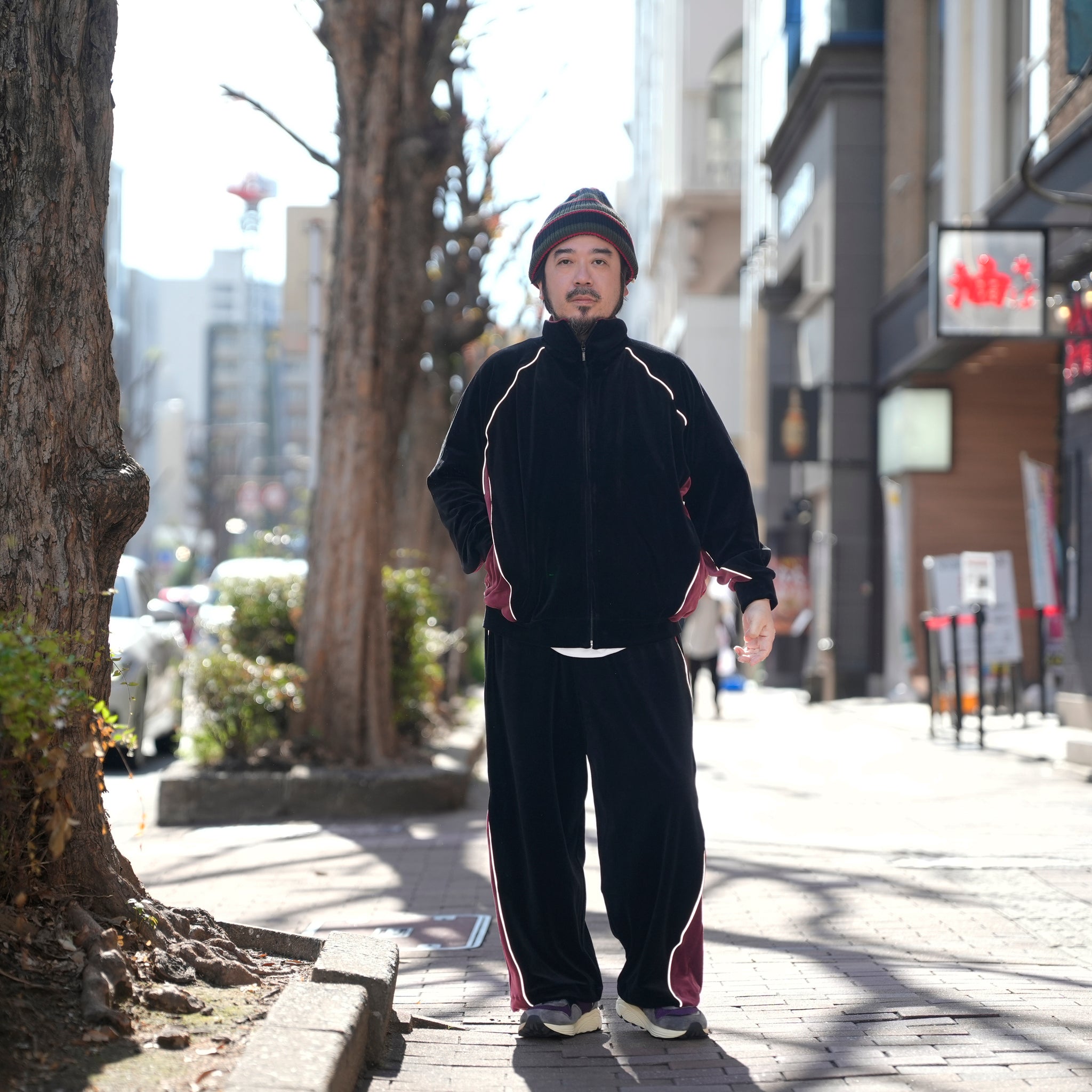VELOUR TRACK JACKET | Color_Black | No_voo-1242_black【VOO_ヴォー】