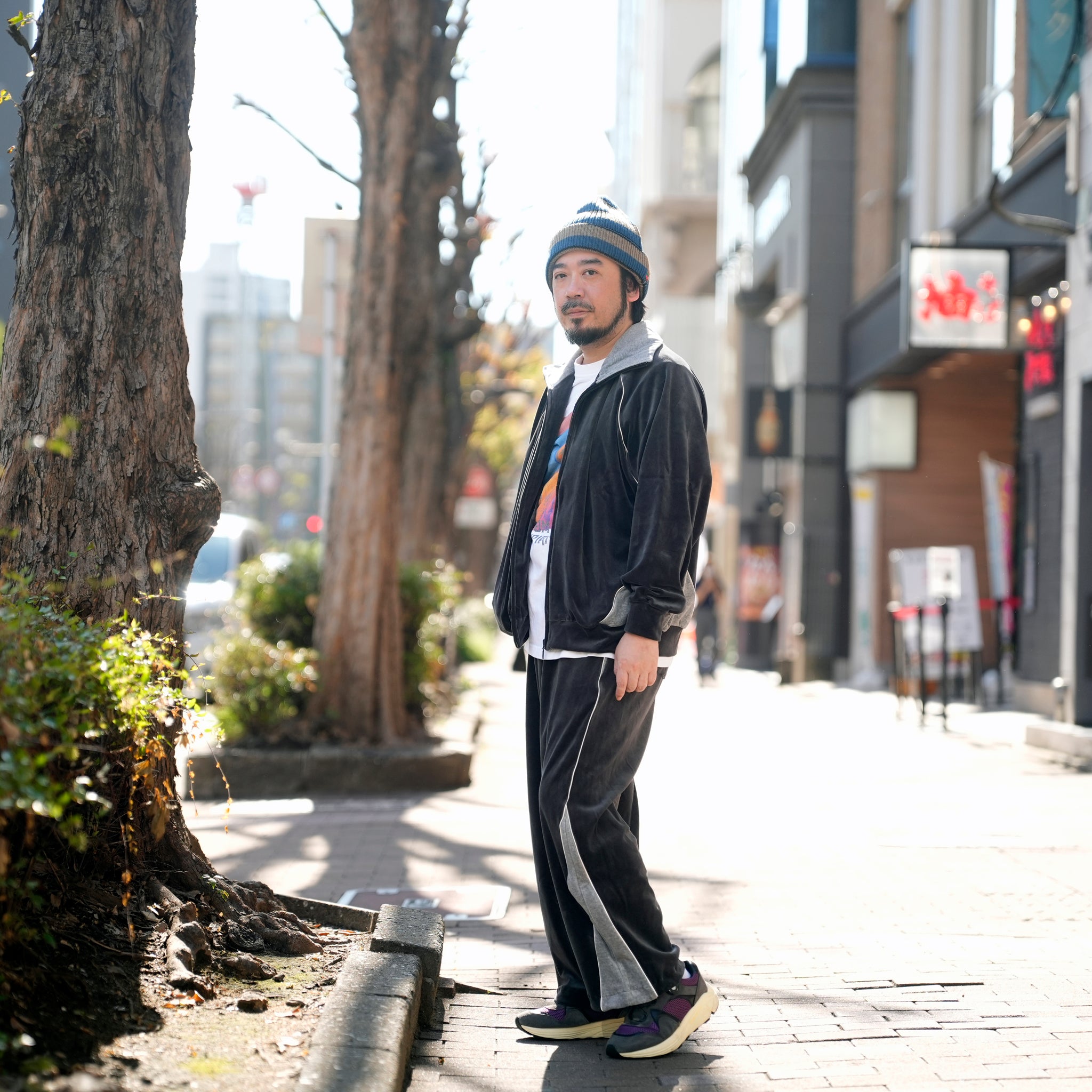VELOUR TRACK JACKET | Color_Charcoal | No_voo-1242_charcoal【VOO_ヴォー】