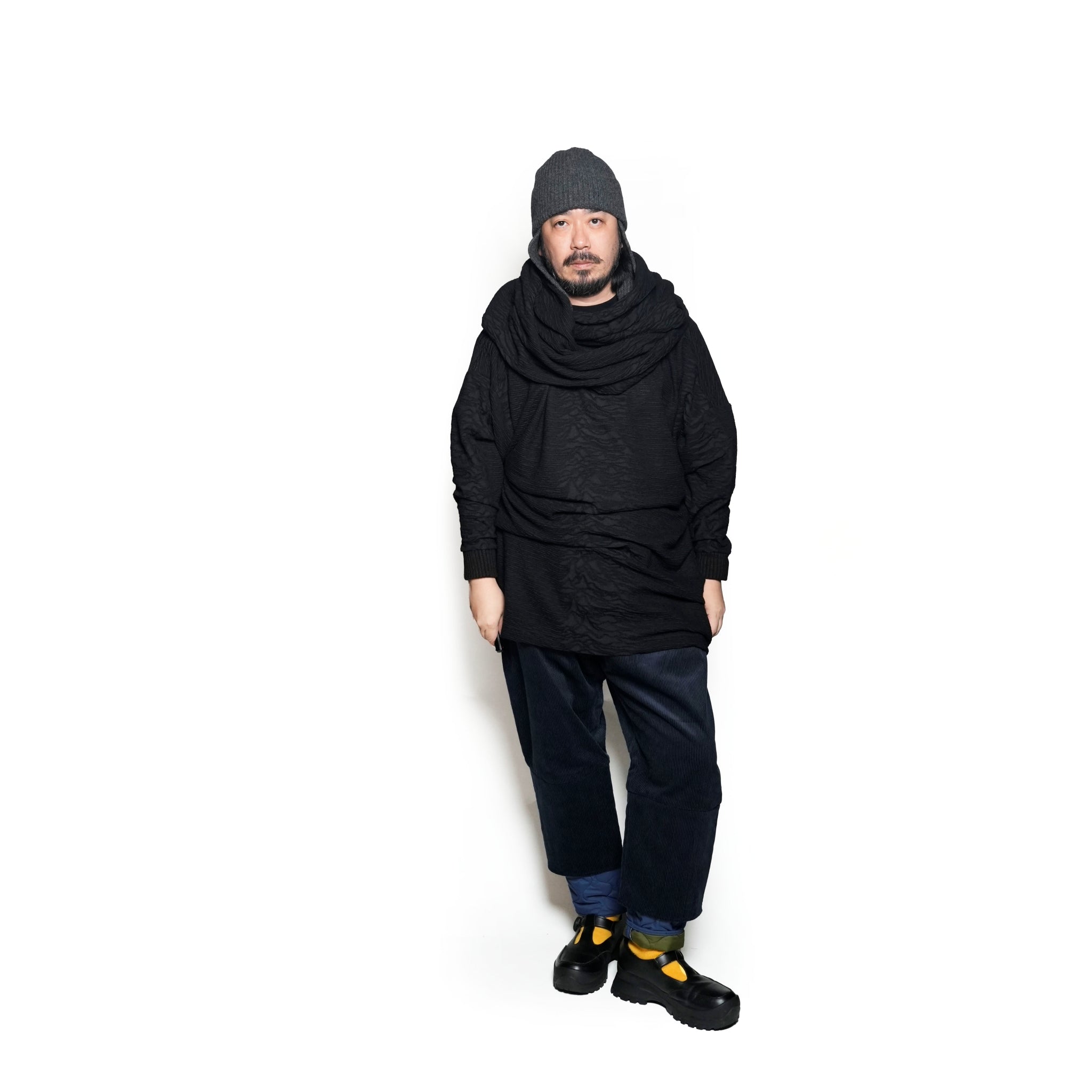 SF24AW-18_DIVISION | Roots JQ Loop Stole | Color:Division【STOF_ストフ】