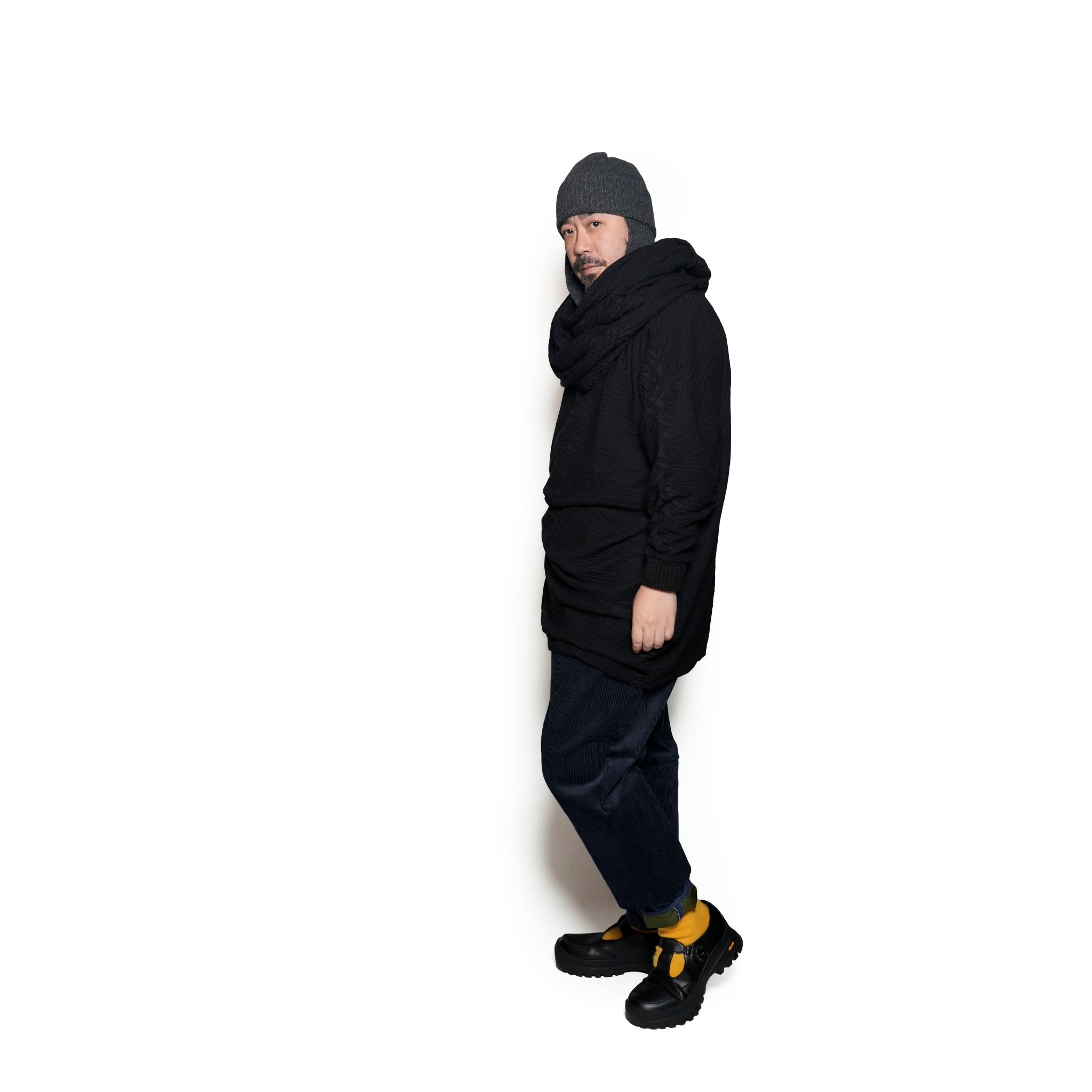 SF24AW-18_DIVISION | Roots JQ Loop Stole | Color:Division【STOF_ストフ】