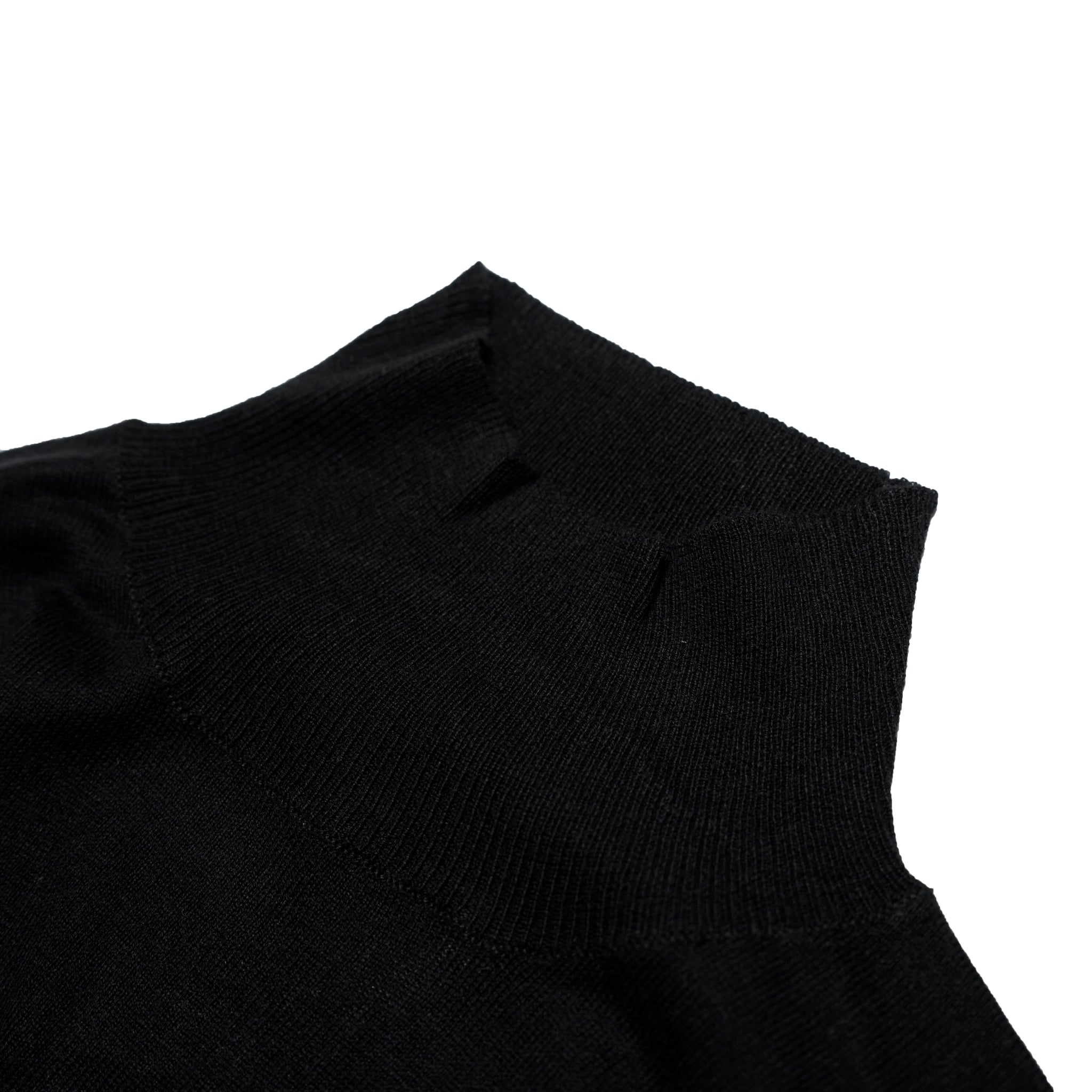 Color Block Knit – Black | WHYTO