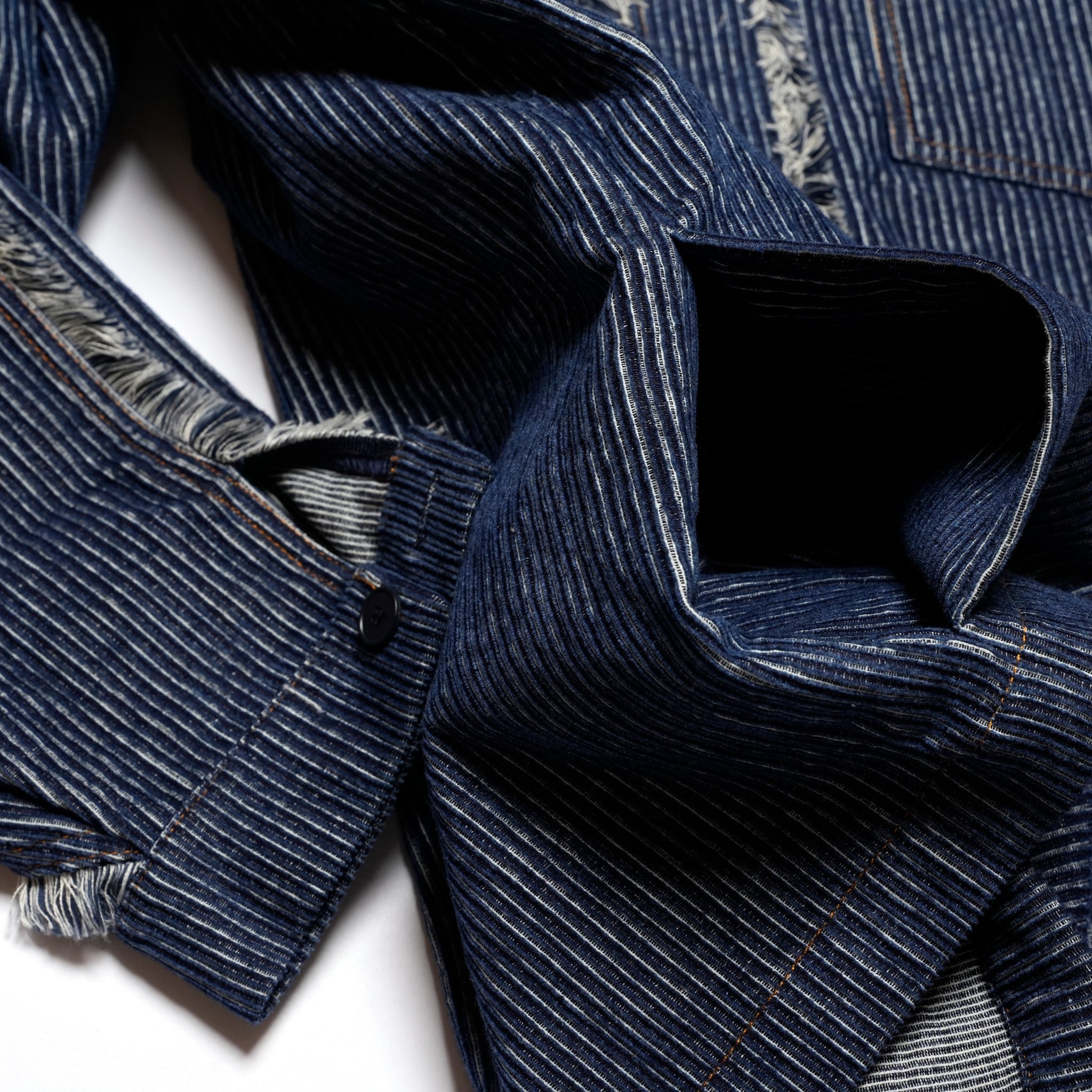 Roxanne Shirt | Color_Denim | No_32GH02BLG370DEN_DENIM【GHOSPELL_ゴスペル】