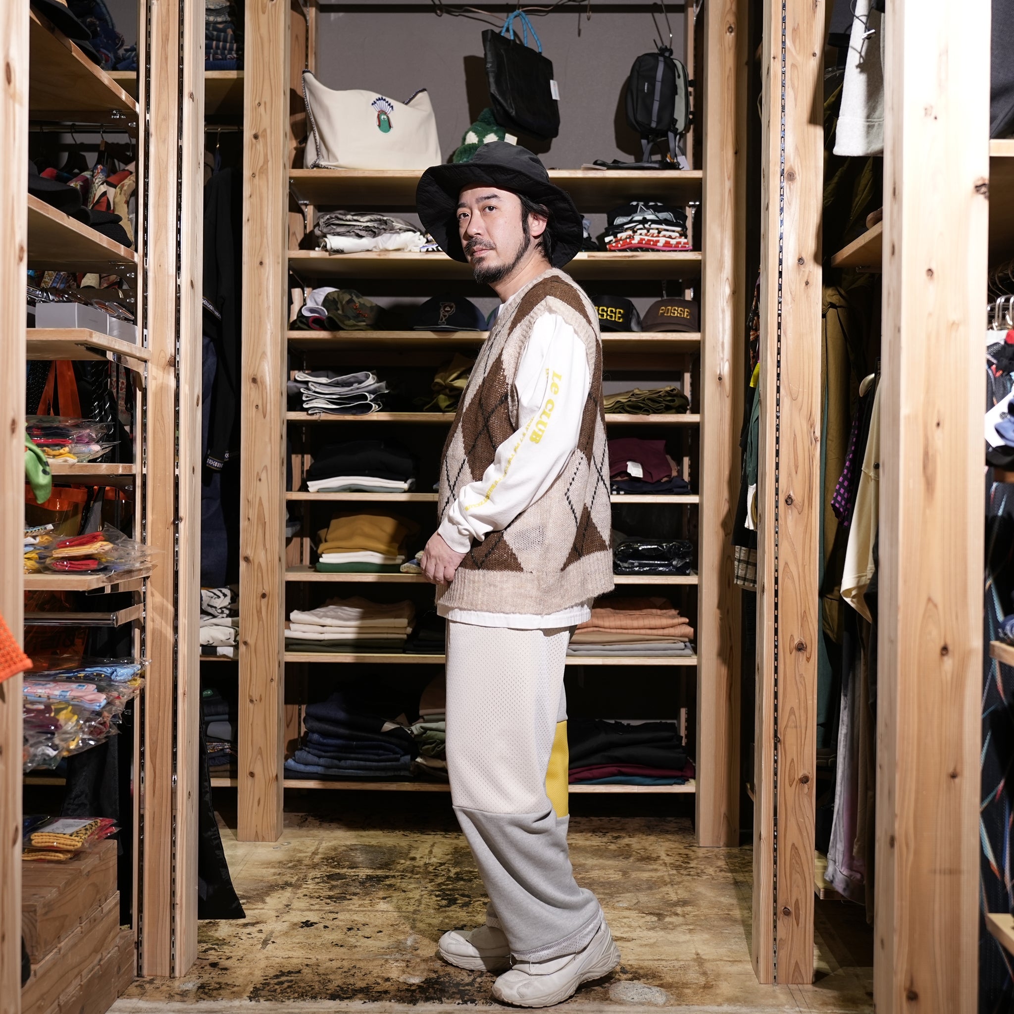 PS24KT03 | mohair x vest | Color:Blue/Brown【PLATEAU STUDIO_プラトー スタジオ】