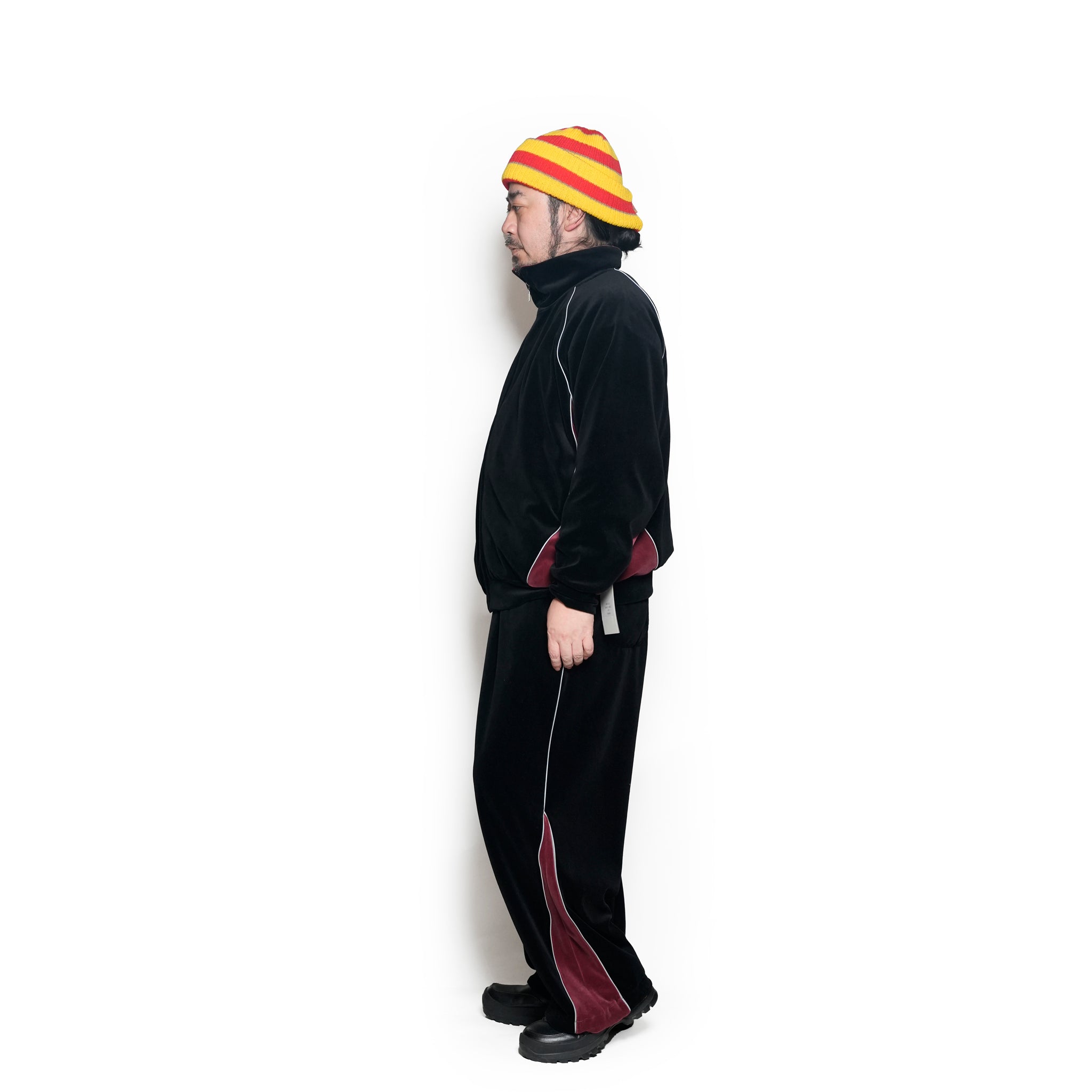 VELOUR TRACK JACKET | Color_Black | No_voo-1242_black【VOO_ヴォー】