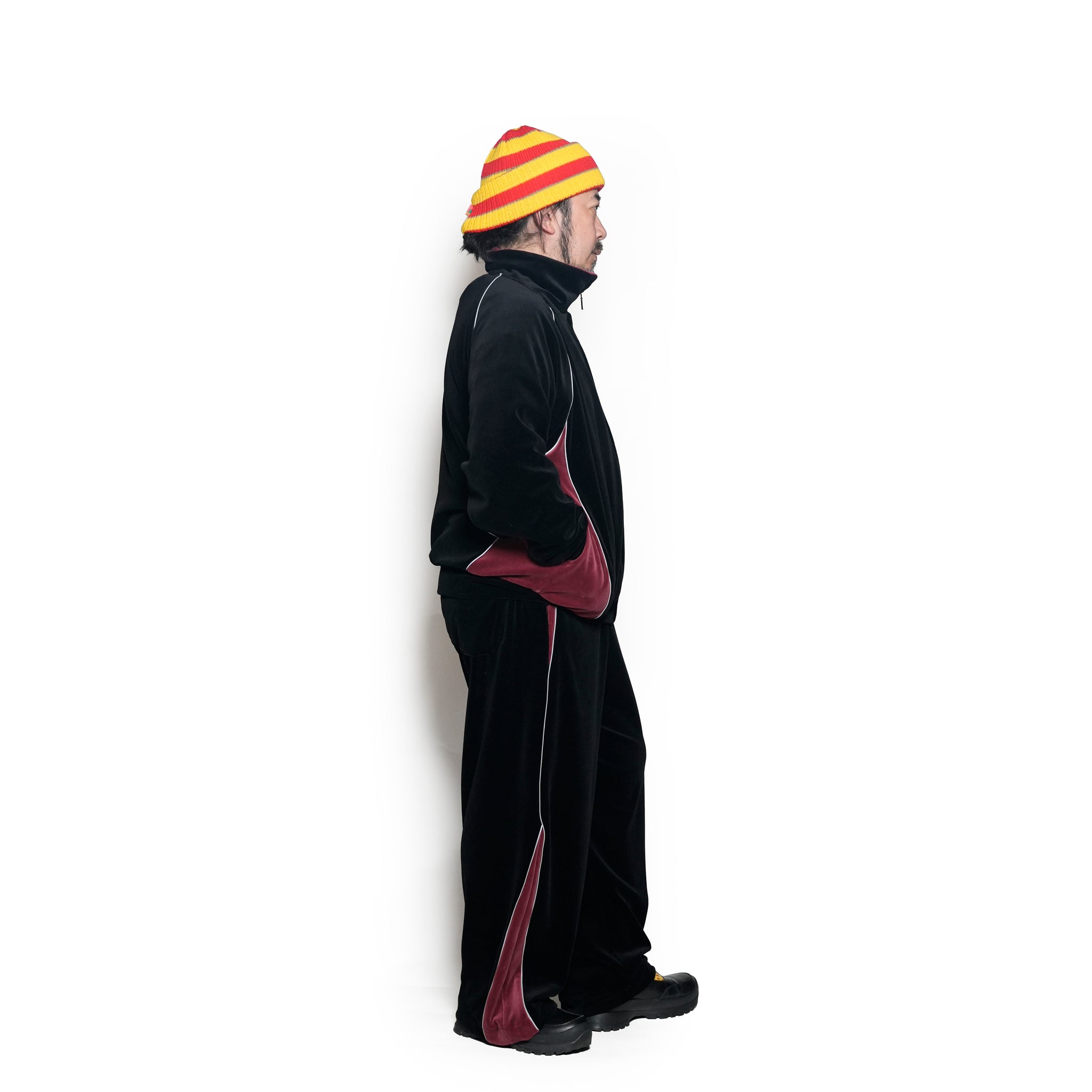 VELOUR TRACK JACKET | Color_Black | No_voo-1242_black【VOO_ヴォー】