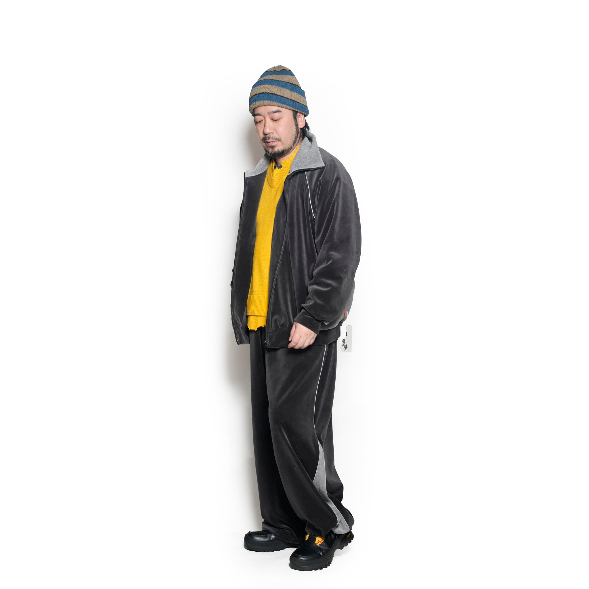 VELOUR TRACK EZ | Color_Charcoal | No_voo-1243_charcoal【VOO_ヴォー】【入荷予定アイテム・入荷連絡可能】