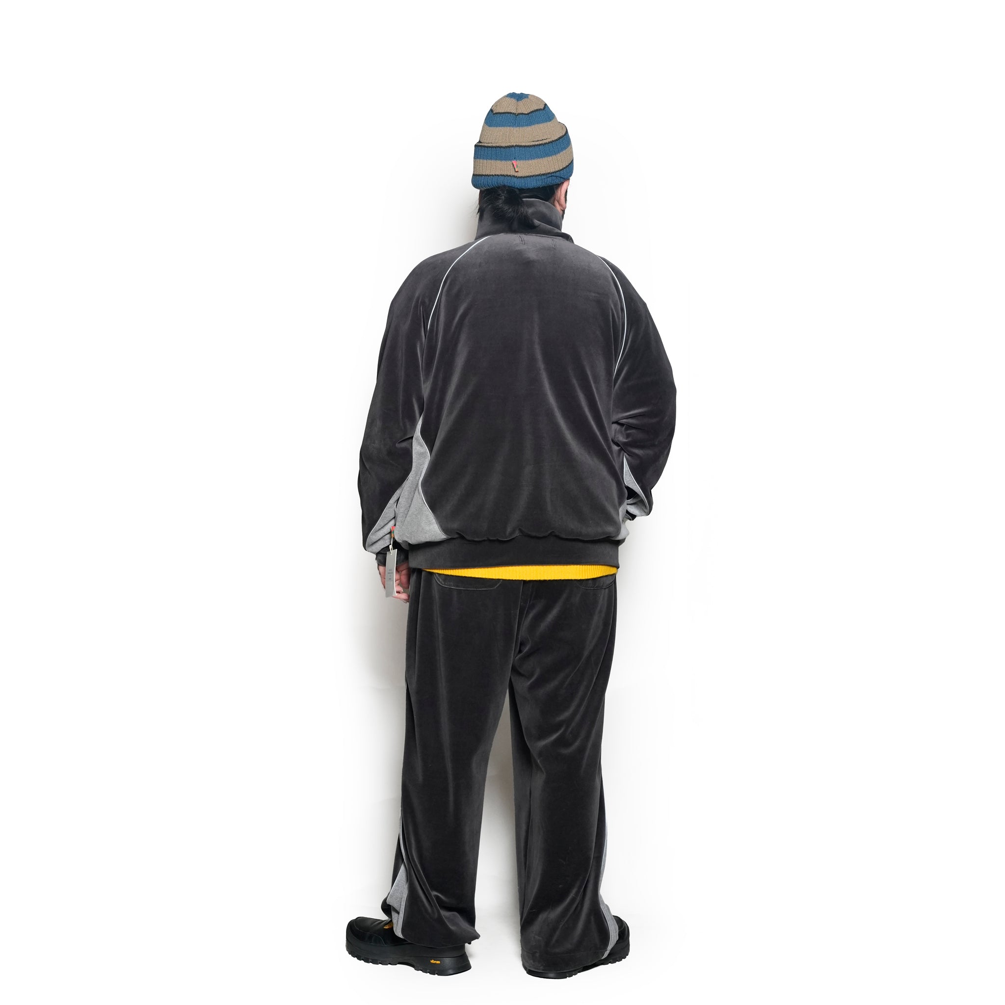 VELOUR TRACK JACKET | Color_Charcoal | No_voo-1242_charcoal【VOO_ヴォー】【入荷予定アイテム・入荷連絡可能】