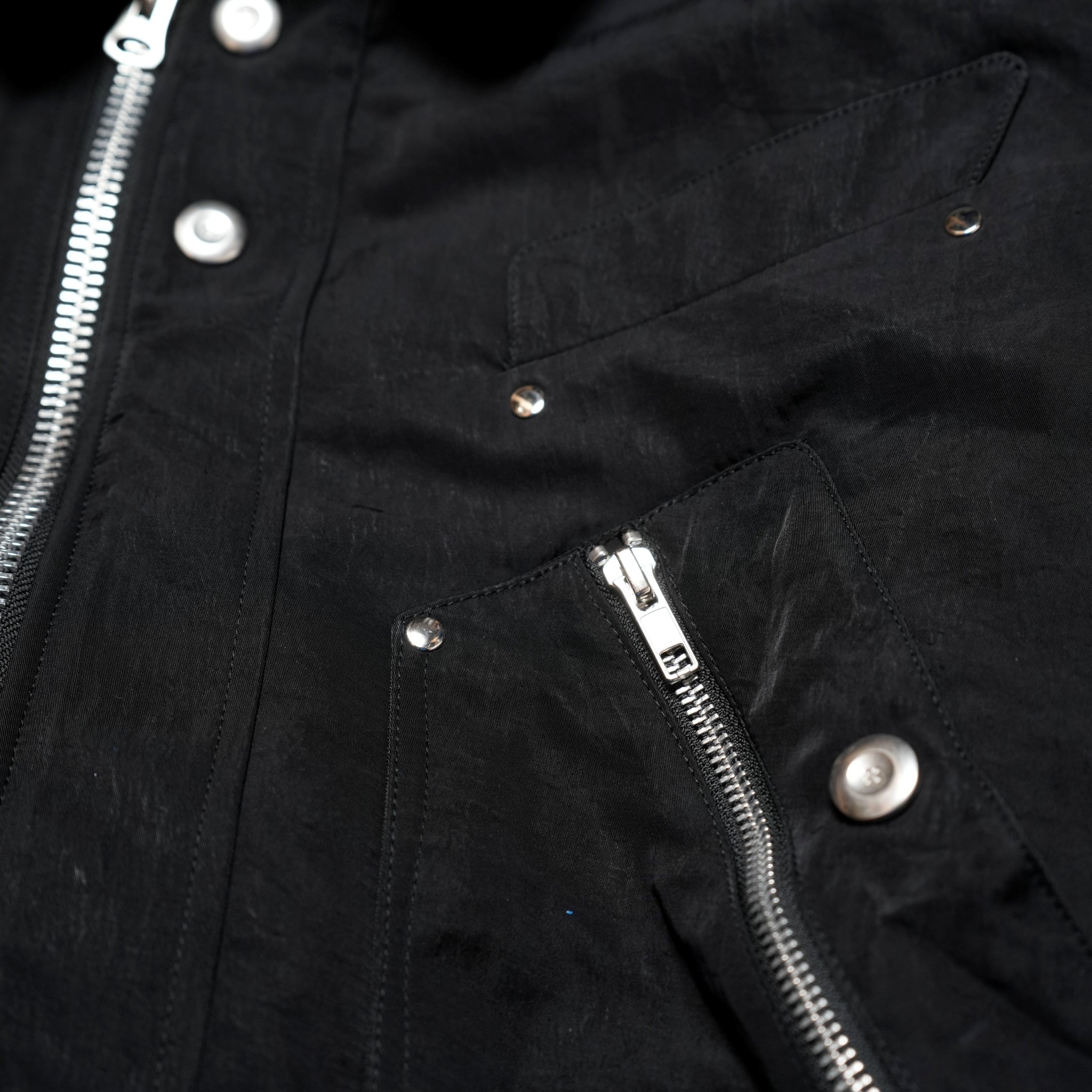 Pla24awj03-1_Black | 2024 logo bomber | Color:Black【PLATEAU STUDIO_プラトー スタジオ】【archive】
