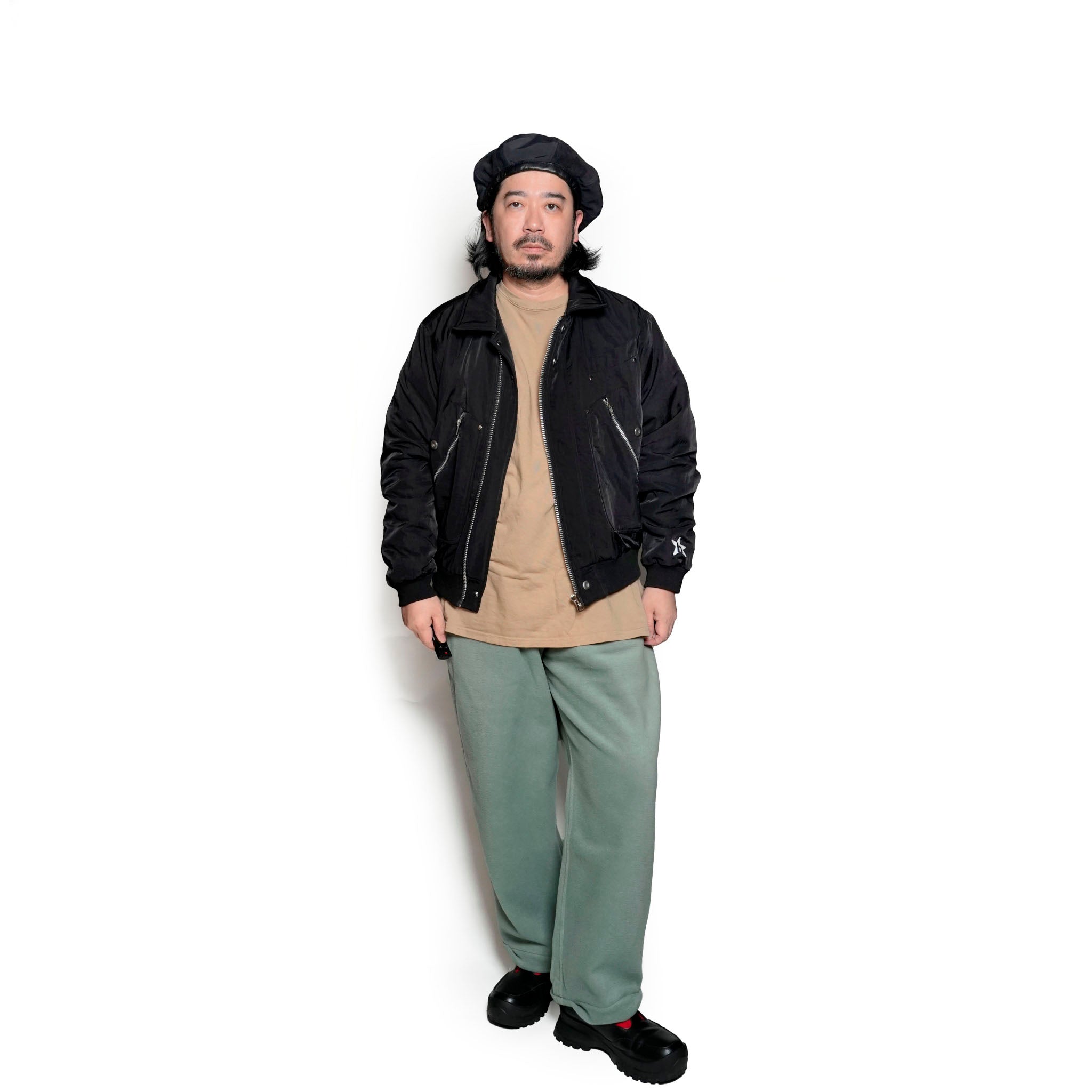 Pla24awj03-1_Black | 2024 logo bomber | Color:Black【PLATEAU STUDIO_プラトー スタジオ】【archive】