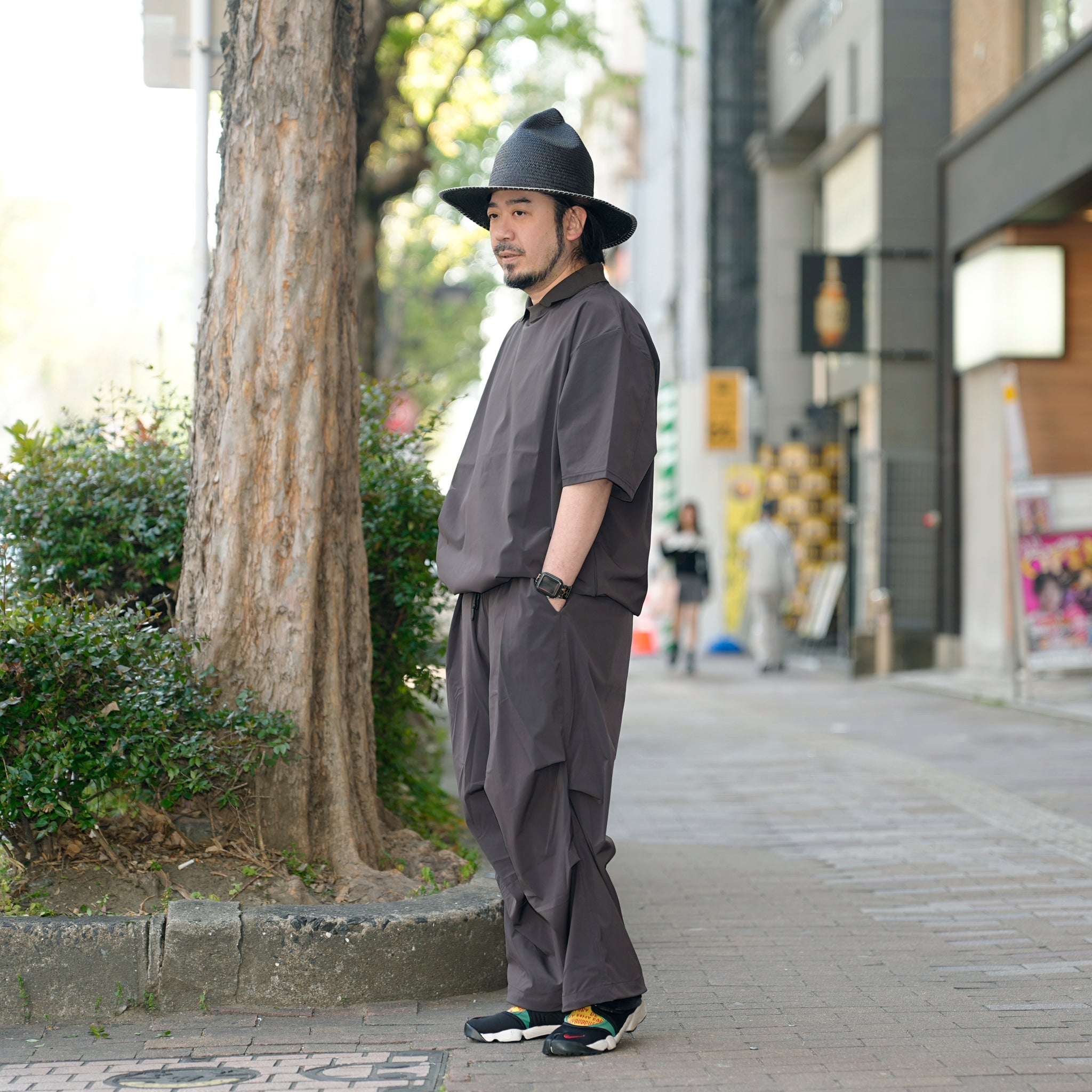 _162_Brown | カラースモック S/S | Color:Brown【UNTRACE_アントレース】【archive】