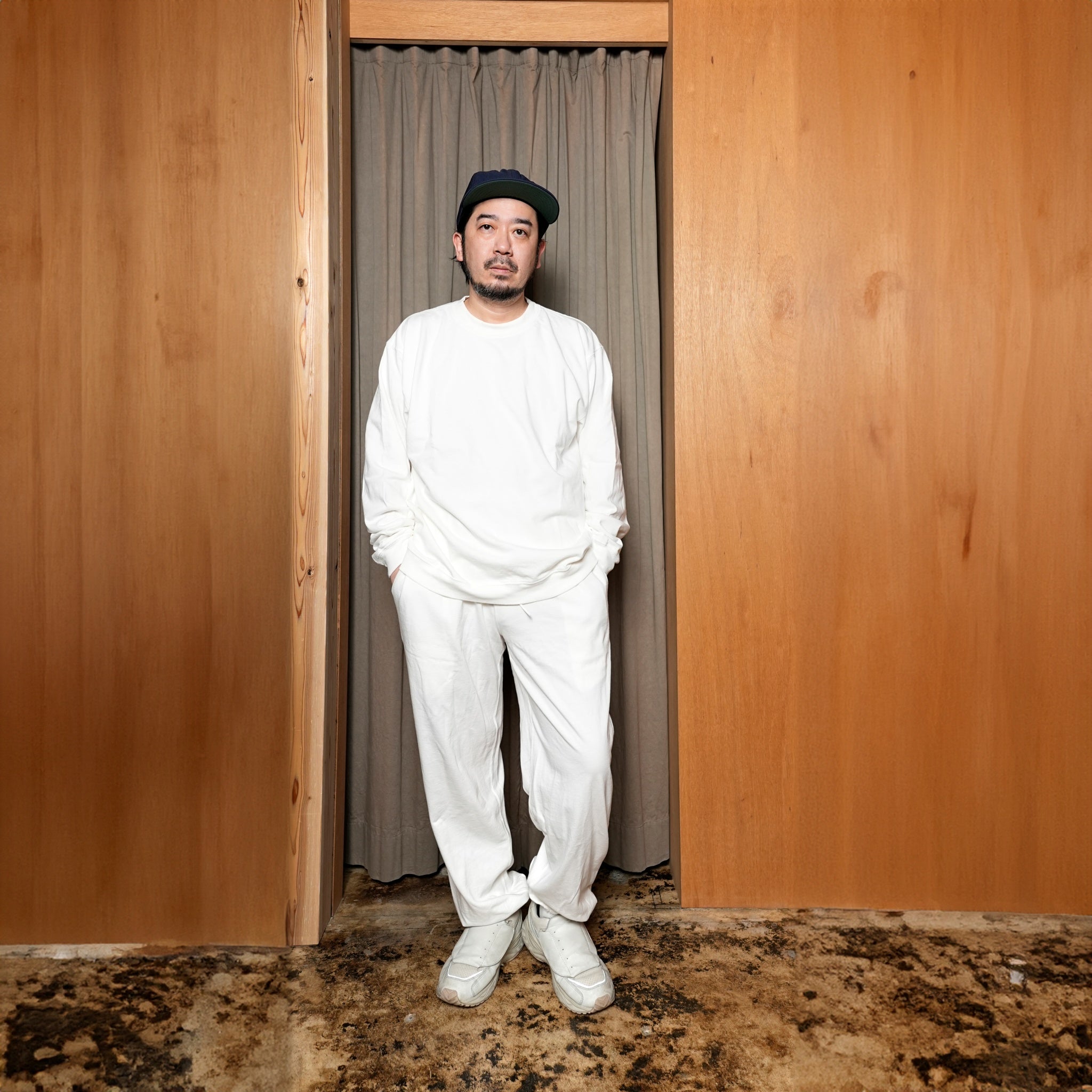 cstm02 | Heavy Coton Sweat Shirts | Color:#White,#Black,#Navy,#Charcoal | Size:M/L/XL | 【SMOKE TONE×CAMBER】【SMOKE T ONE】【ONE CS FITS ALL】