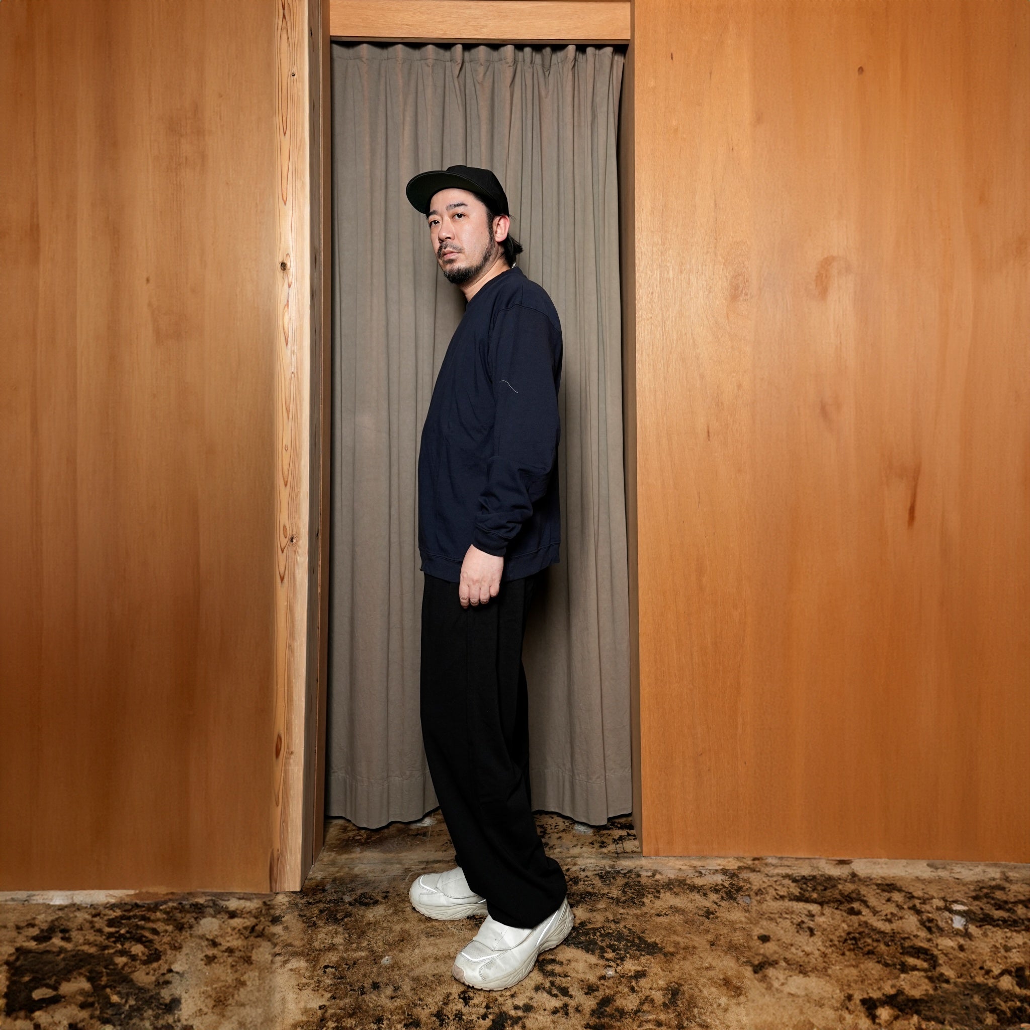 cstm02 | Heavy Coton Sweat Shirts | Color:#White,#Black,#Navy,#Charcoal | Size:M/L/XL | 【SMOKE TONE×CAMBER】【SMOKE T ONE】【ONE CS FITS ALL】