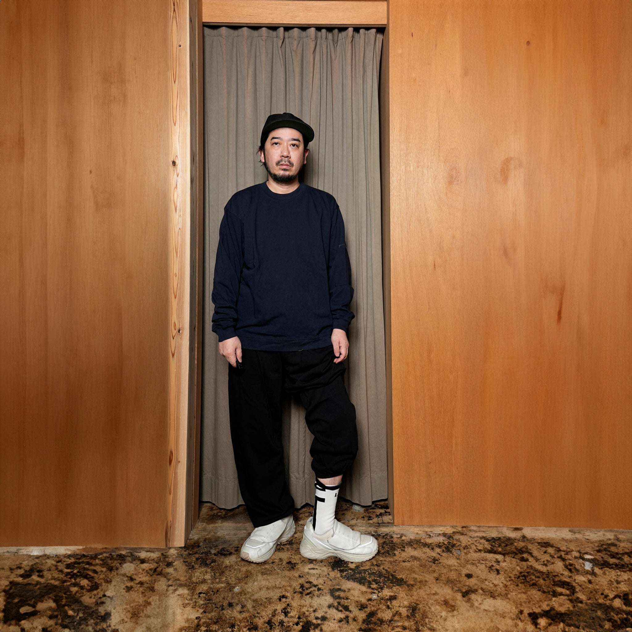 cstm02 | Heavy Coton Sweat Shirts | Color:#White,#Black,#Navy,#Charcoal | Size:M/L/XL | 【SMOKE TONE×CAMBER】【SMOKE T ONE】【ONE CS FITS ALL】