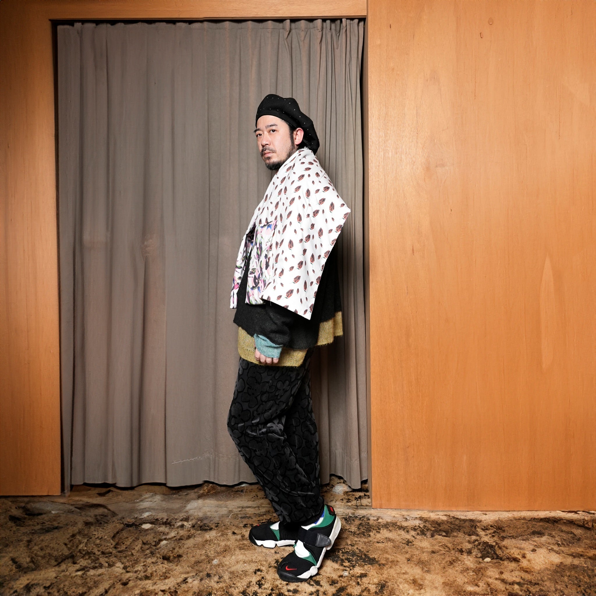 BSD24AW-02_WHITE | Flower Down Stole | Color:White【BEDSIDEDRAMA_ベッドサイドドラマ】