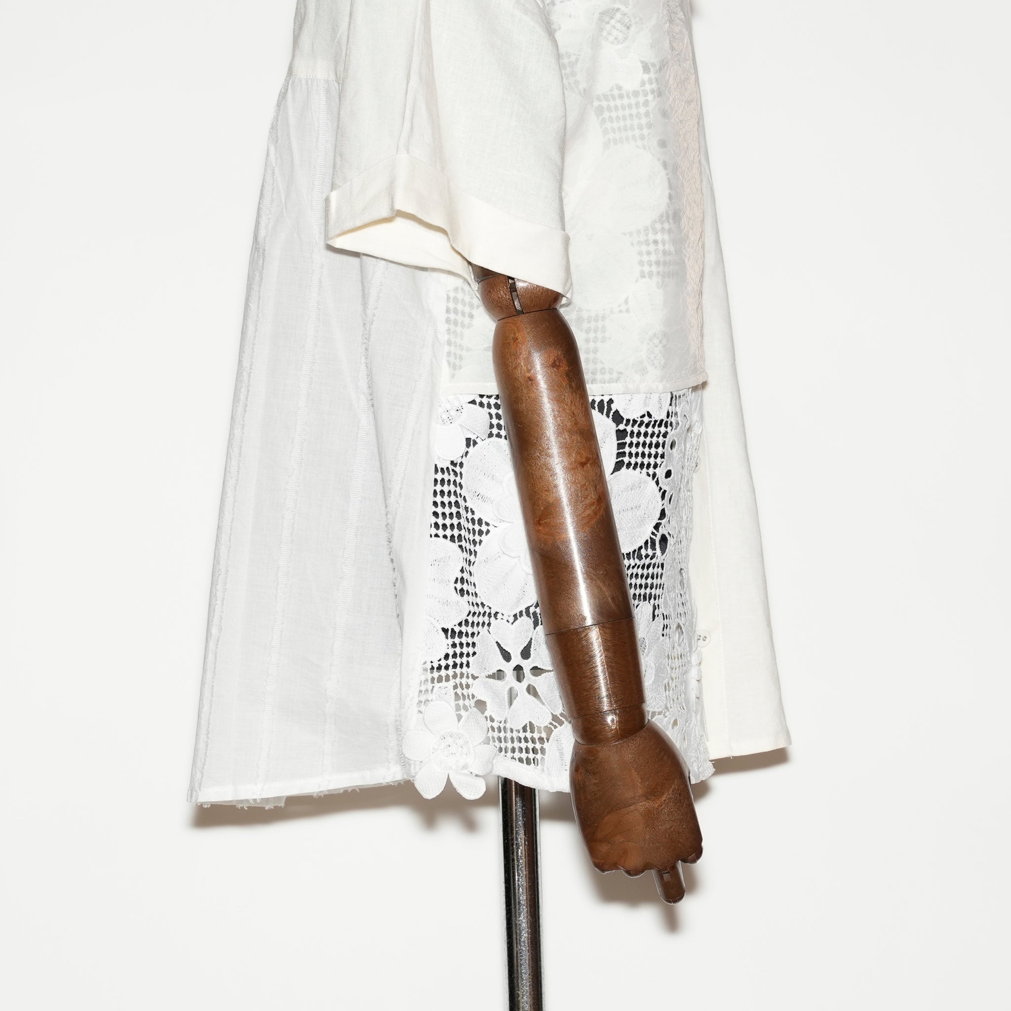 BSD25SS-16_White | Freehands Patern Shirt | Color:White【BEDSIDEDRAMA_ベッドサイドドラマ】【archive】