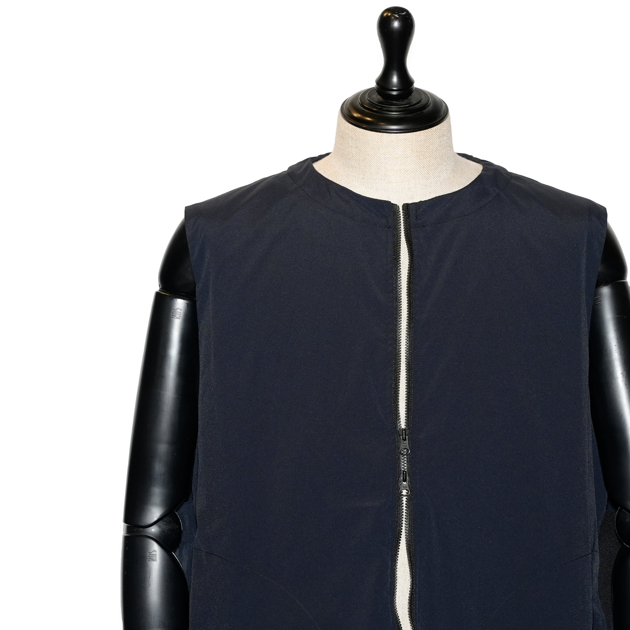 _158_Dark Navy | ジッパーベスト | Color:Dark Navy【UNTRACE_アントレース】