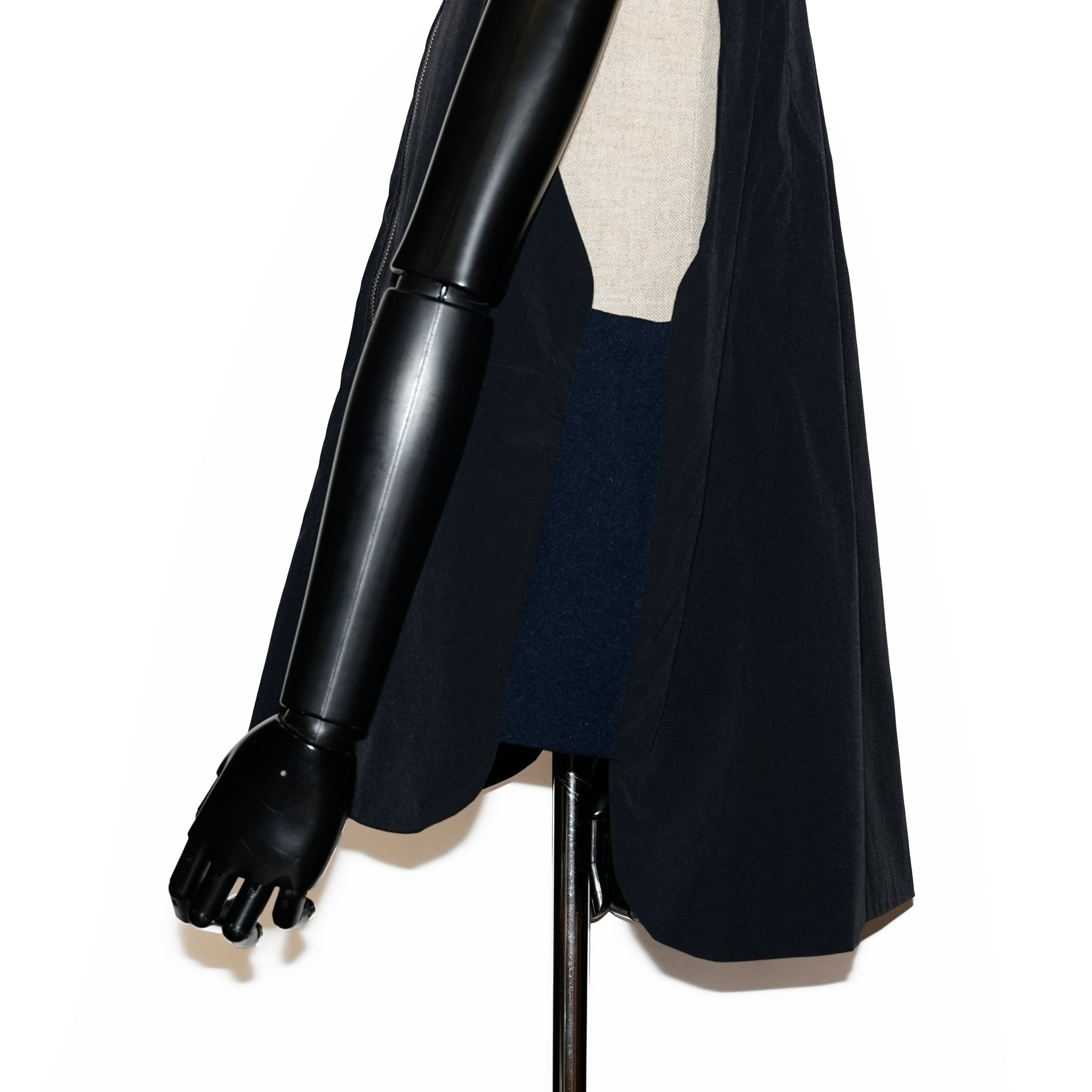 _158_Black | ジッパーベスト | Color:Black【UNTRACE_アントレース】【archive】