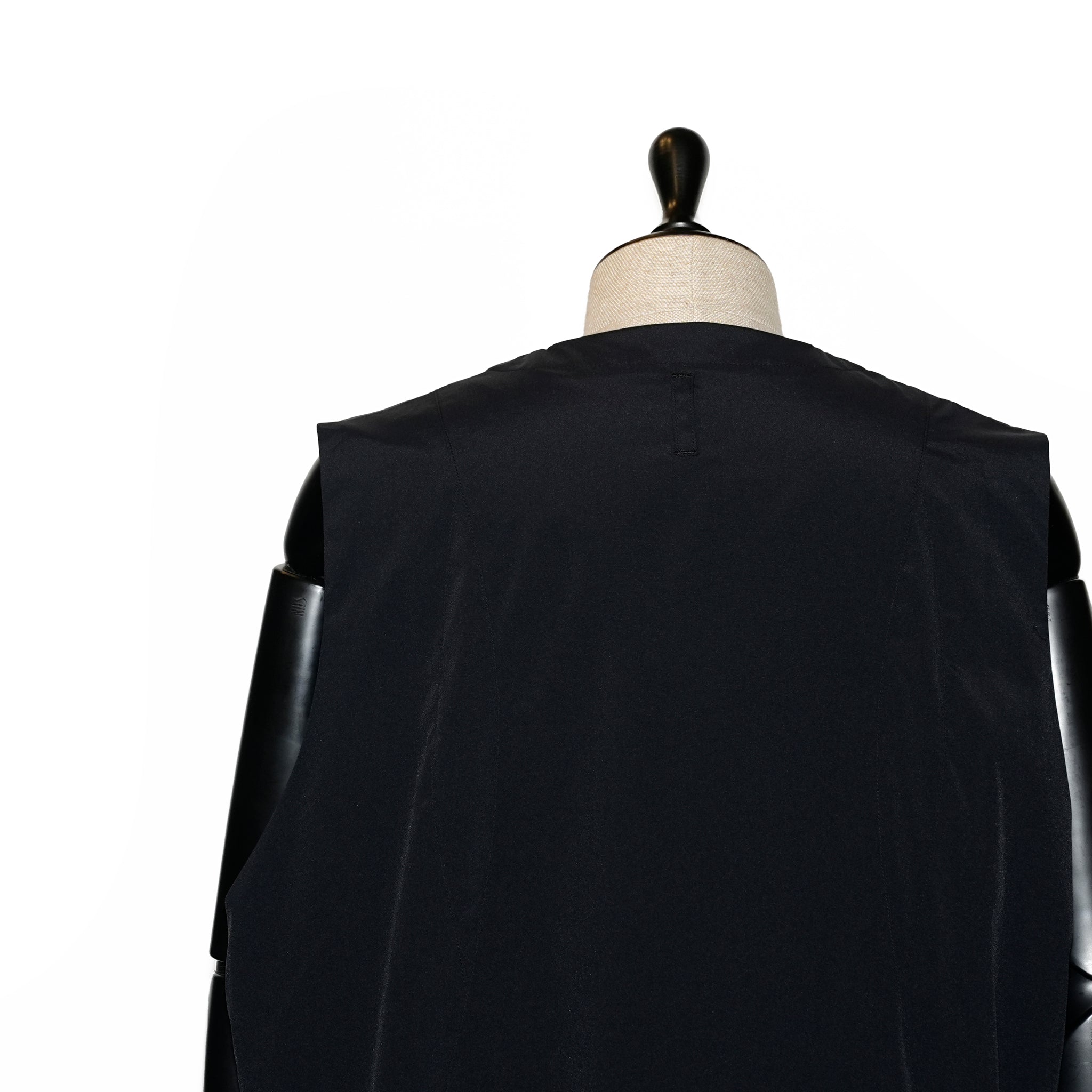 _158_Black | ジッパーベスト | Color:Black【UNTRACE_アントレース】【archive】