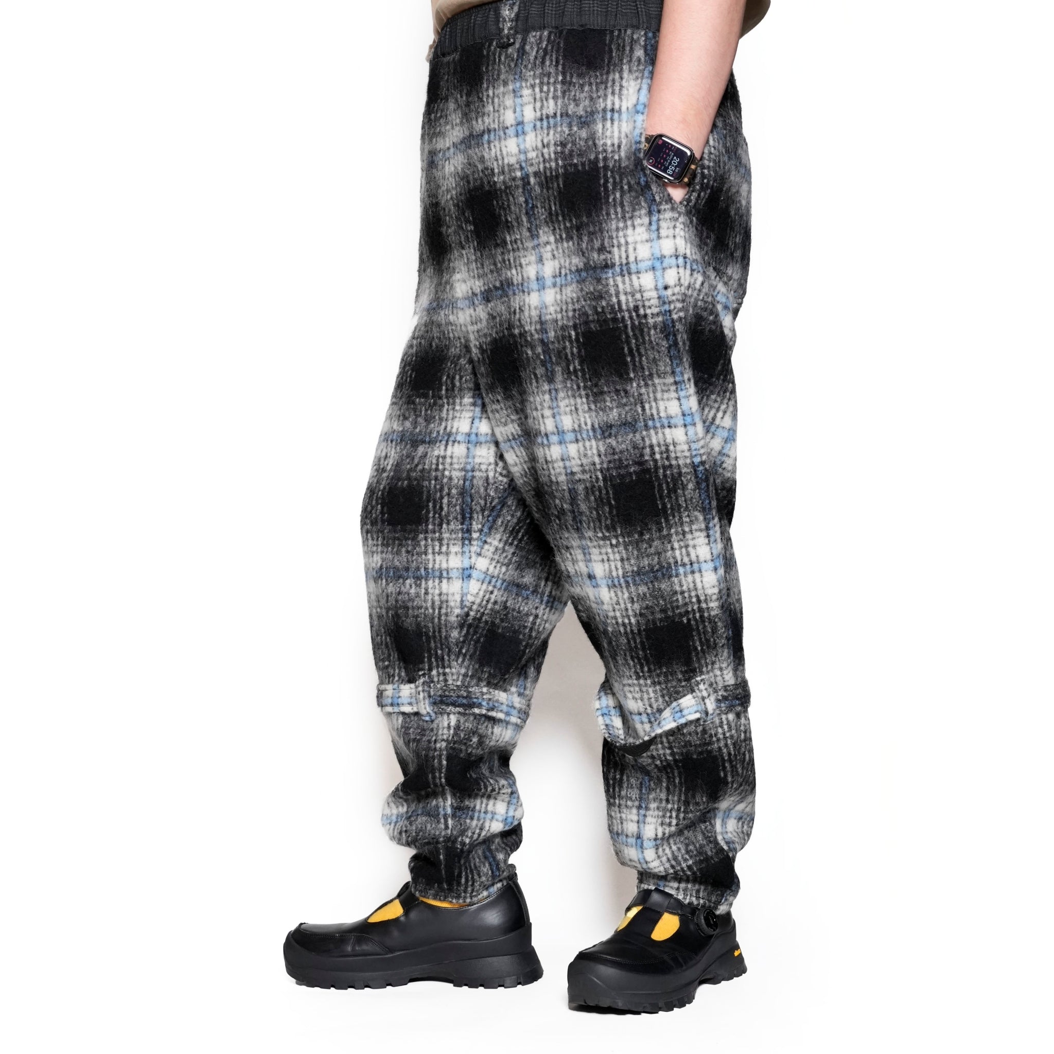 SF24AW-07_BLACK | Wool Shaggy Bontage Pants | Color:Black【STOF_ストフ】