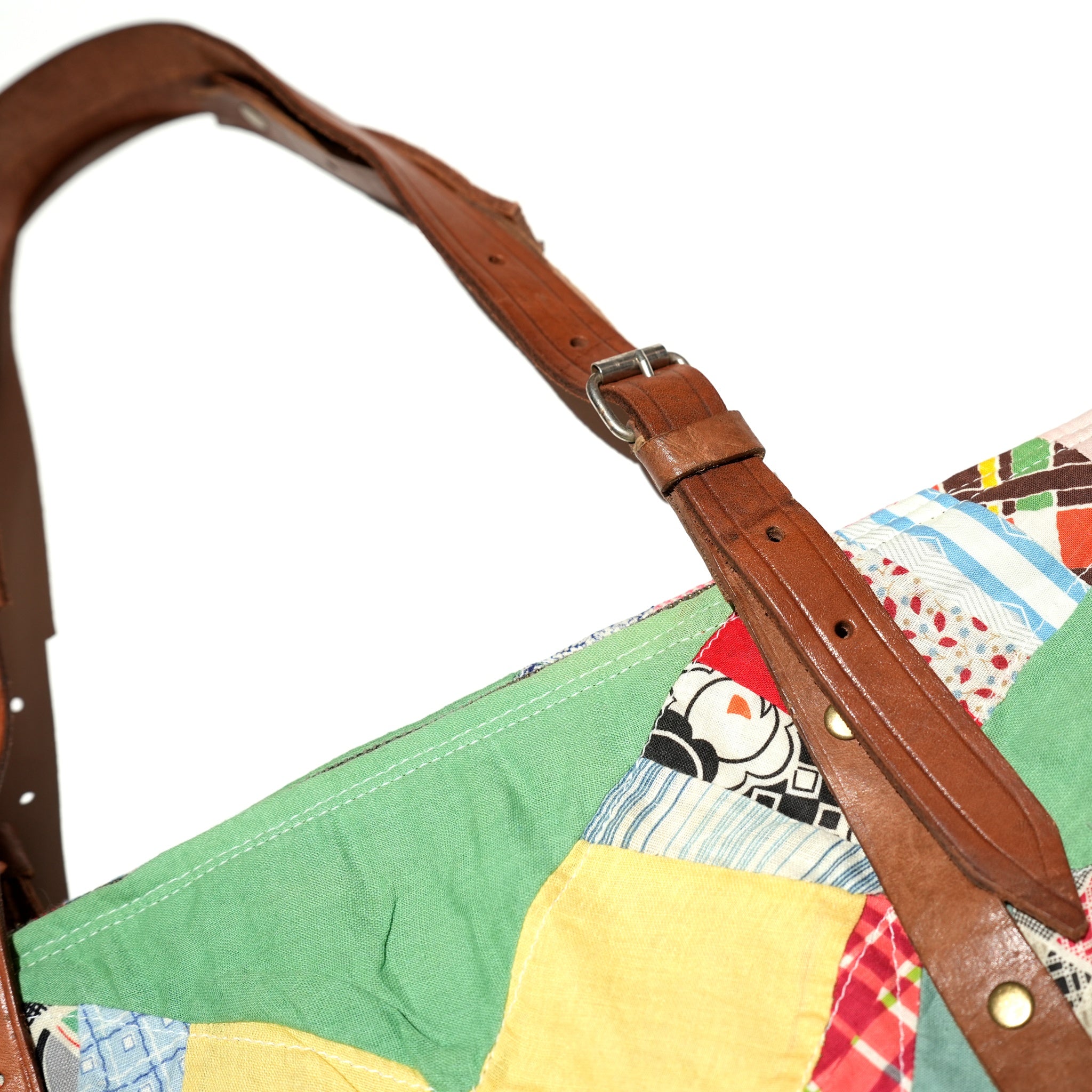 QUILT LARGE FASTENER TOTE – Multi【EARLY MORNING】 | NASNGWAM