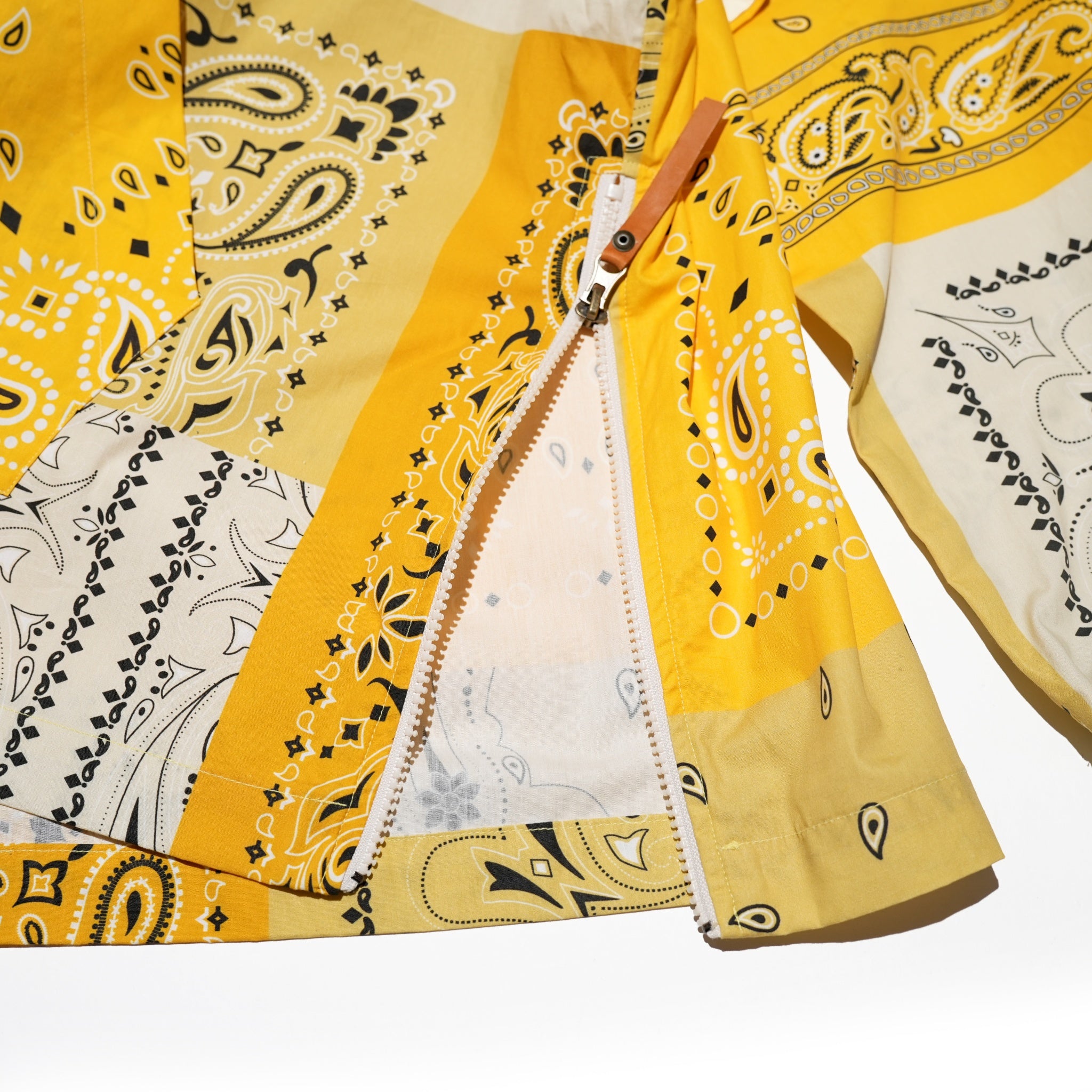 G41203_MT.YE | YELLOW BANDANA HALF-ZIP PULLOVER-MT.YE | Color:Yellow【GORT_ゴート】