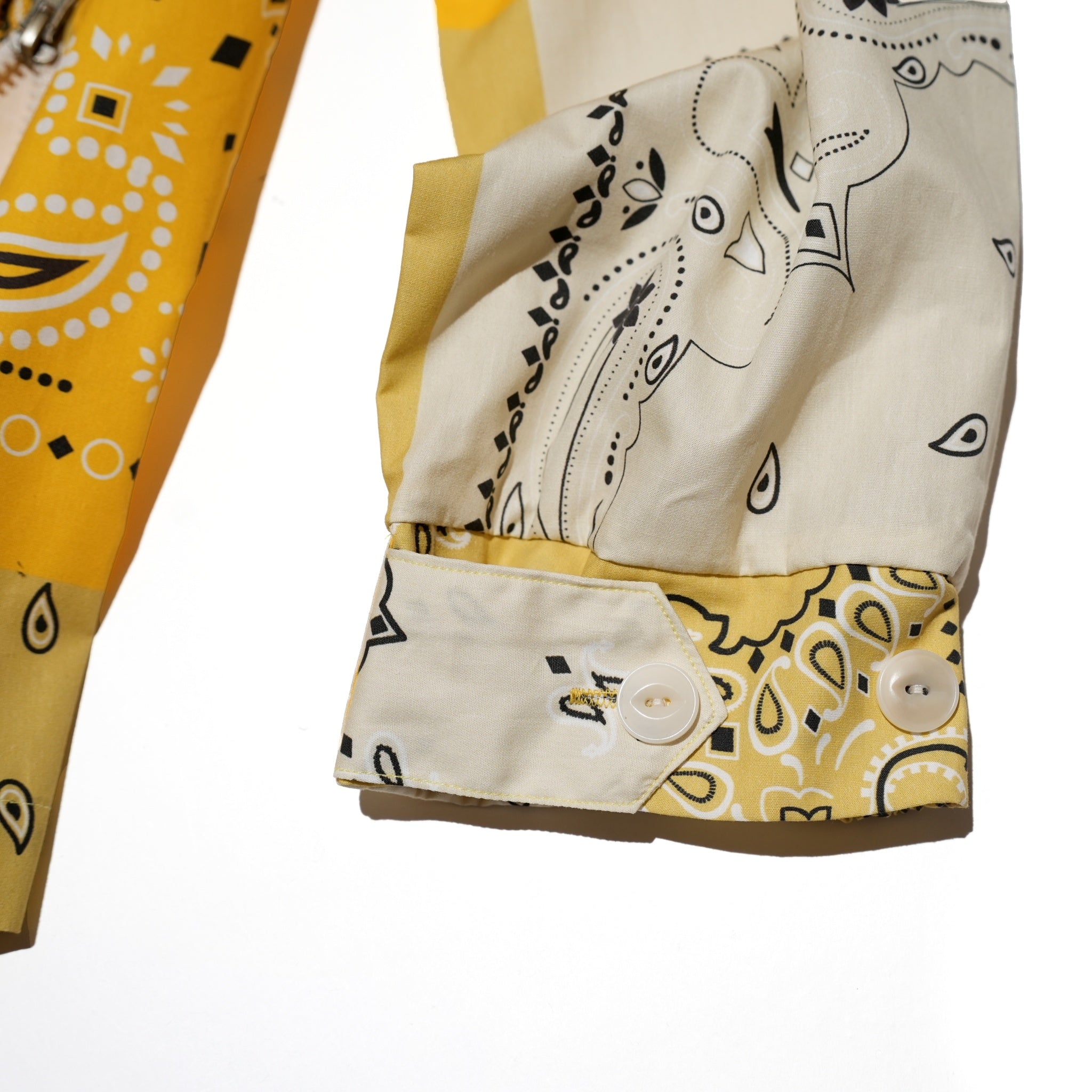 G41203_MT.YE | YELLOW BANDANA HALF-ZIP PULLOVER-MT.YE | Color:Yellow【GORT_ゴート】