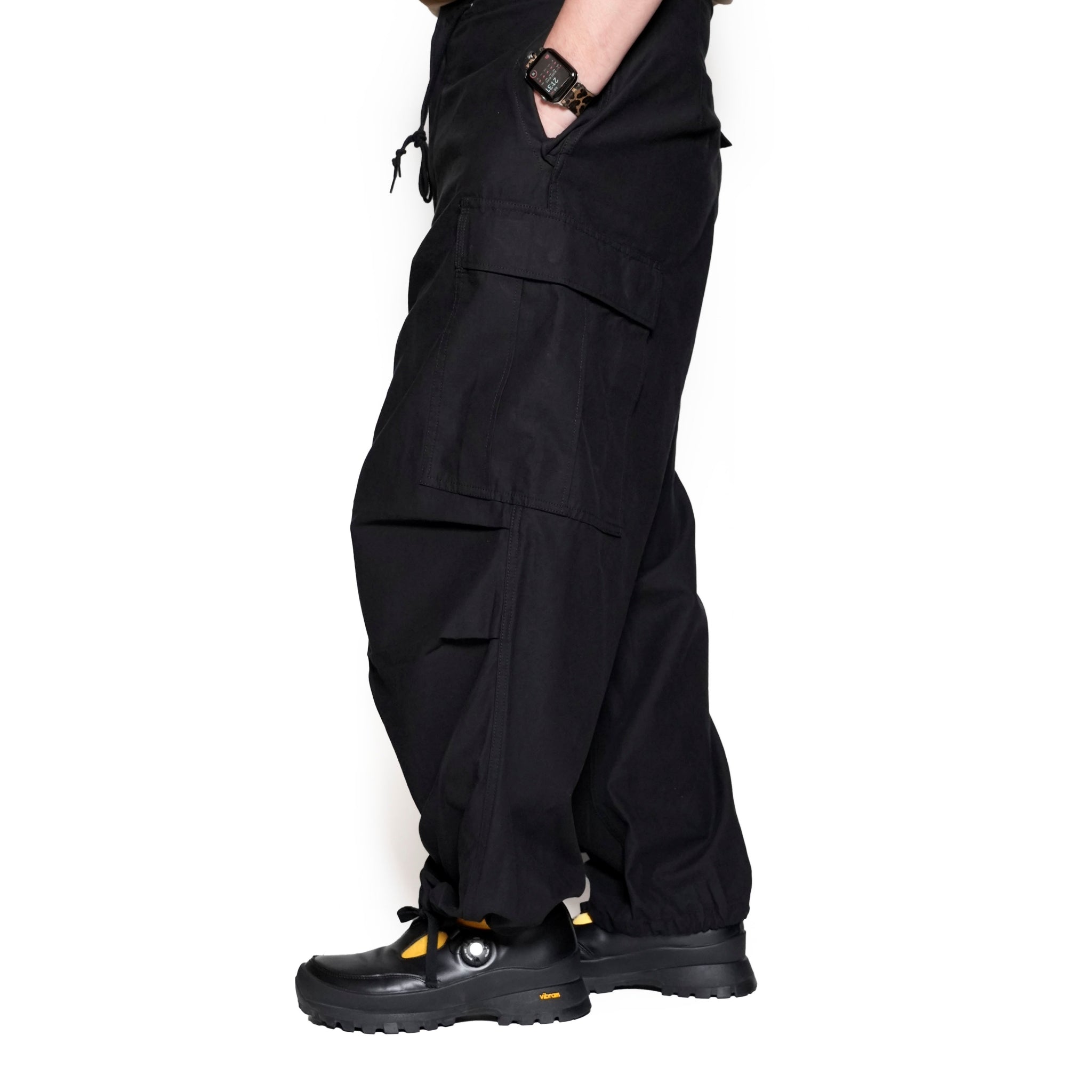 AM-2455001_Black | Back Satin Cargo Pants | Color:Black【ARMY TWILL_アーミーツイル】