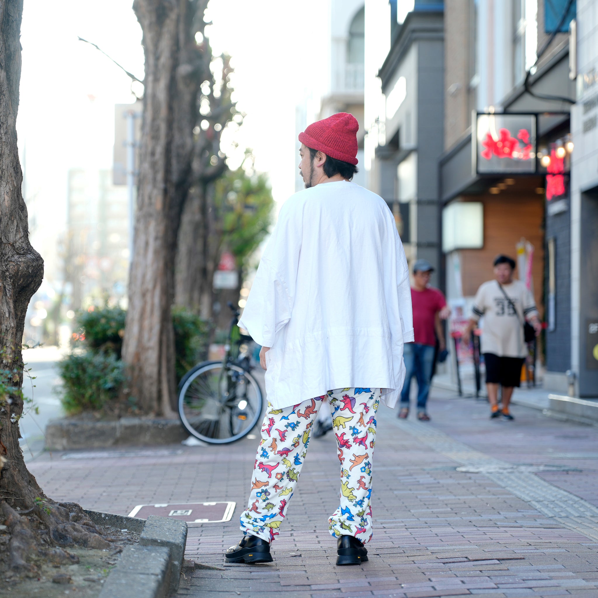 BIG P. SUPER SIZE APLON TEE #26SS-13 | Color:White 【Big P Products】