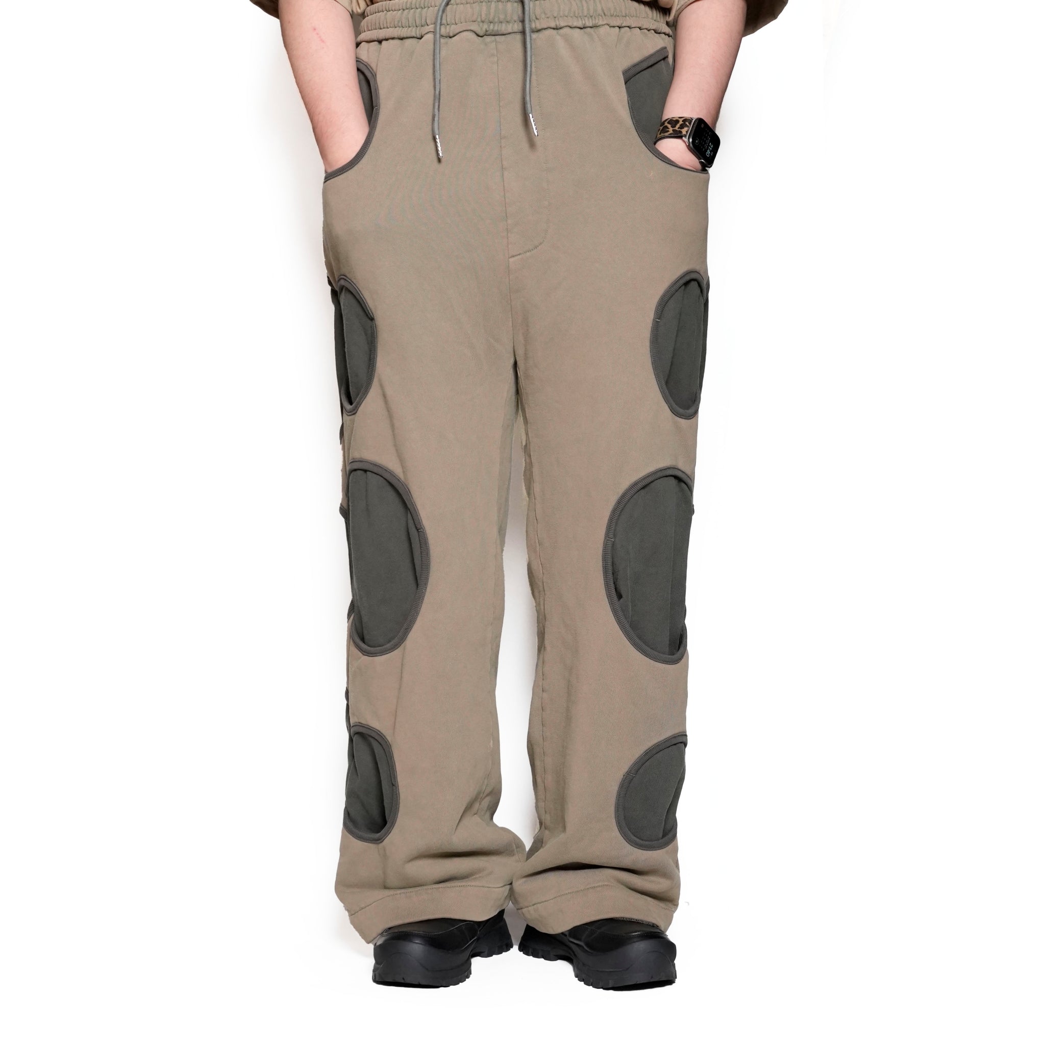 Pla24awp03-1_grey | UFO sweat pants | Color:Grey【PLATEAU STUDIO_プラトー スタジオ】