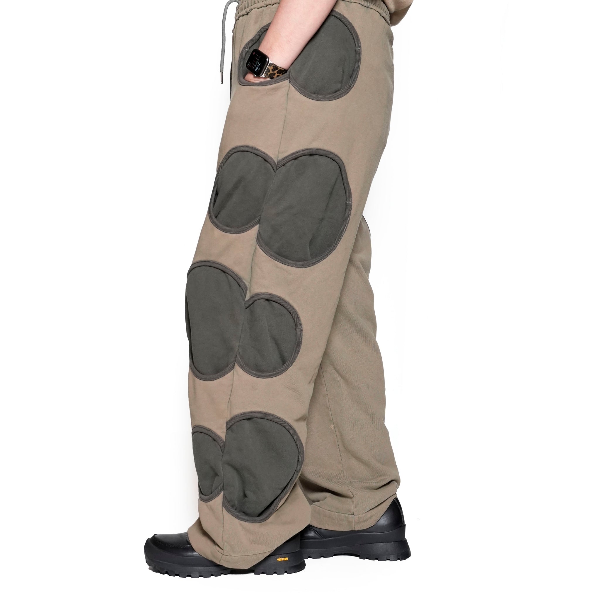 Pla24awp03-1_grey | UFO sweat pants | Color:Grey【PLATEAU STUDIO_プラトー スタジオ】