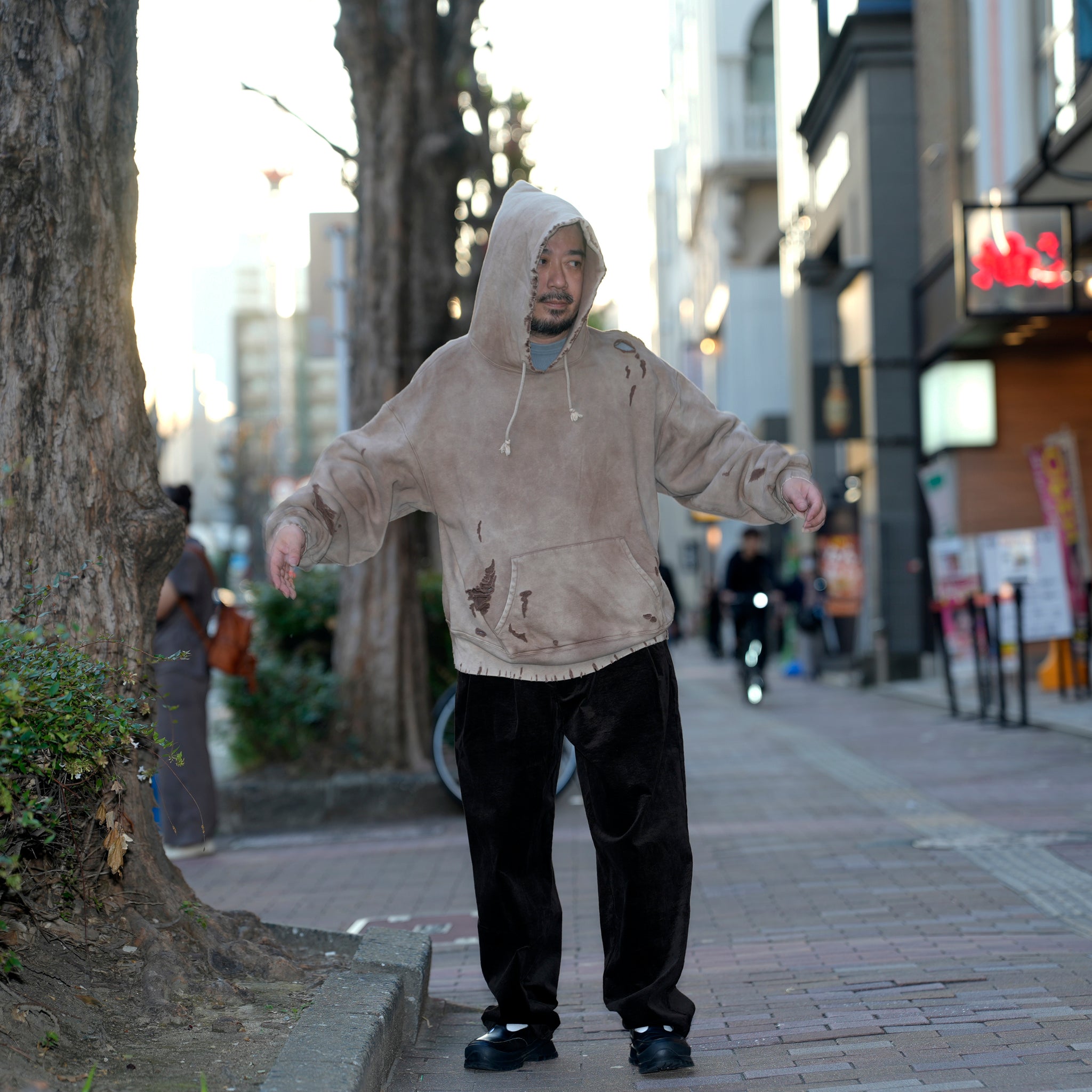 Distressed Sweat Parka | Color_Brown | No_lot : 25#07-3030-0_brown【MINAMI ANDERSON_ミナミアンダーソン】