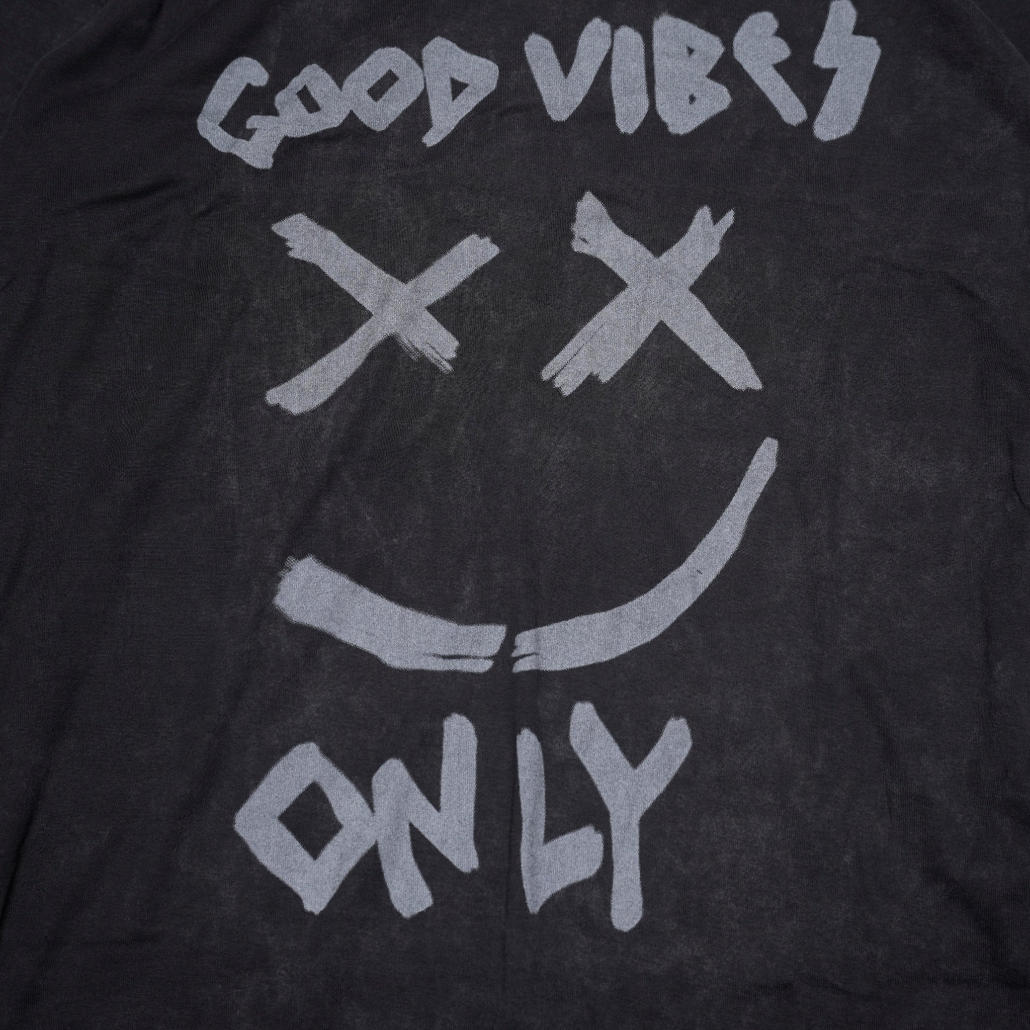 26468C_CHARCOAL | GOOD VIBES ONLY LONG SLEEVE TEE | Color:CHARCOAL【ONE TEASPOON_ワンティースプーン】