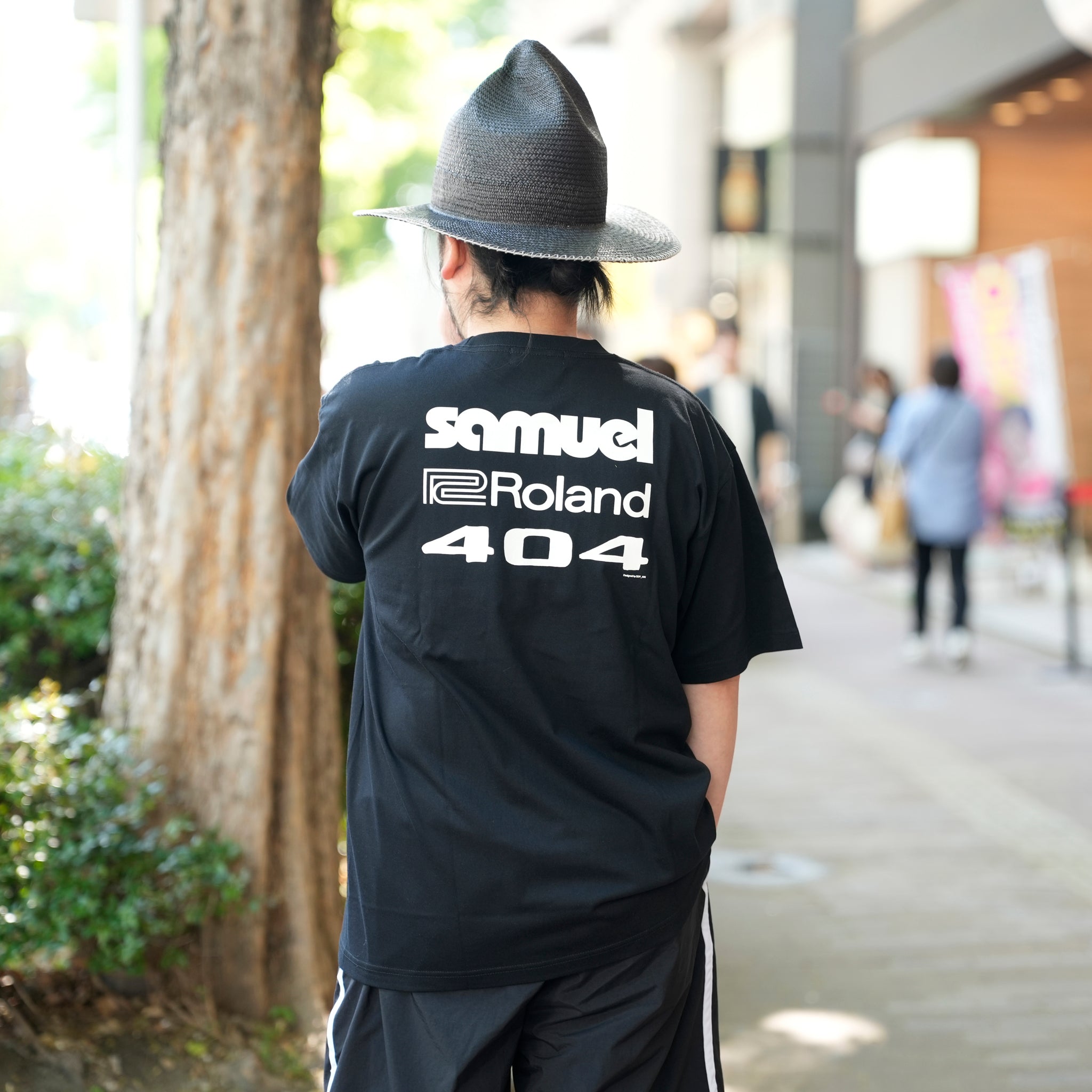 Roland × SAMUEL SP-404 Ⅱ Logo S/S TEE | Color: Black【SAMUEL_サミュエル】 【ネコポス選択可能】