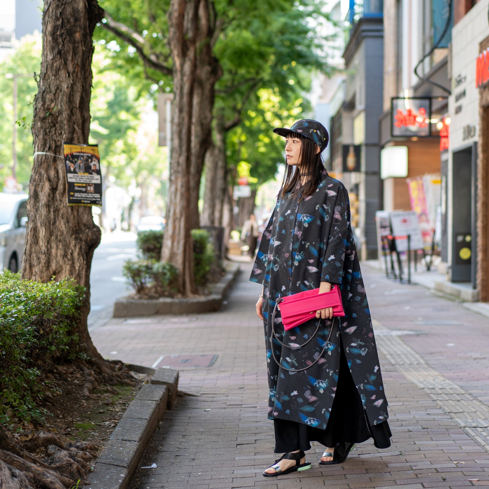 FB001 | クラッチショルダーバッグ – Black / Pink | FULAT