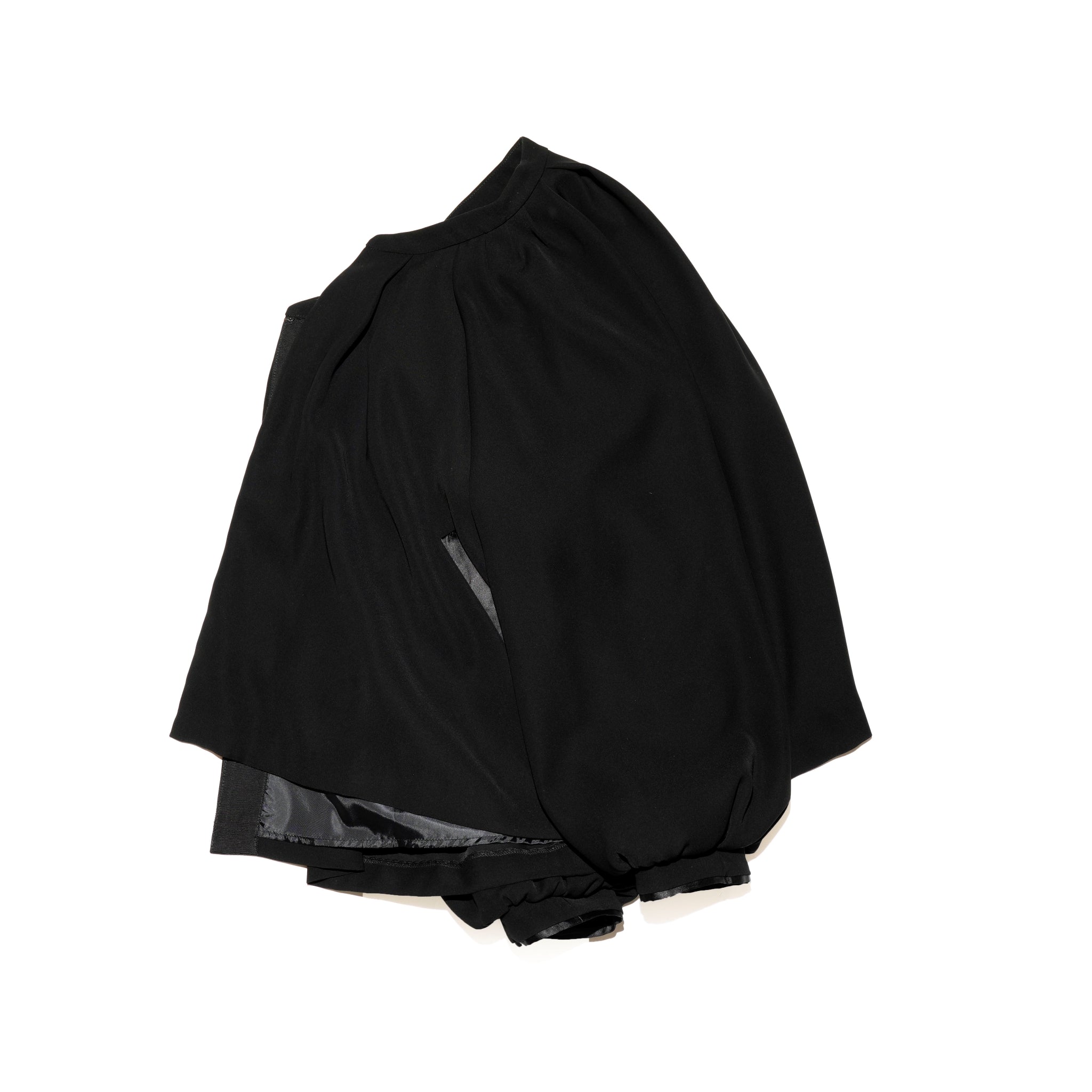 WHT22FJK4012 | Tuck gather jacket | Color:Black【WHYTO_ホワイト】