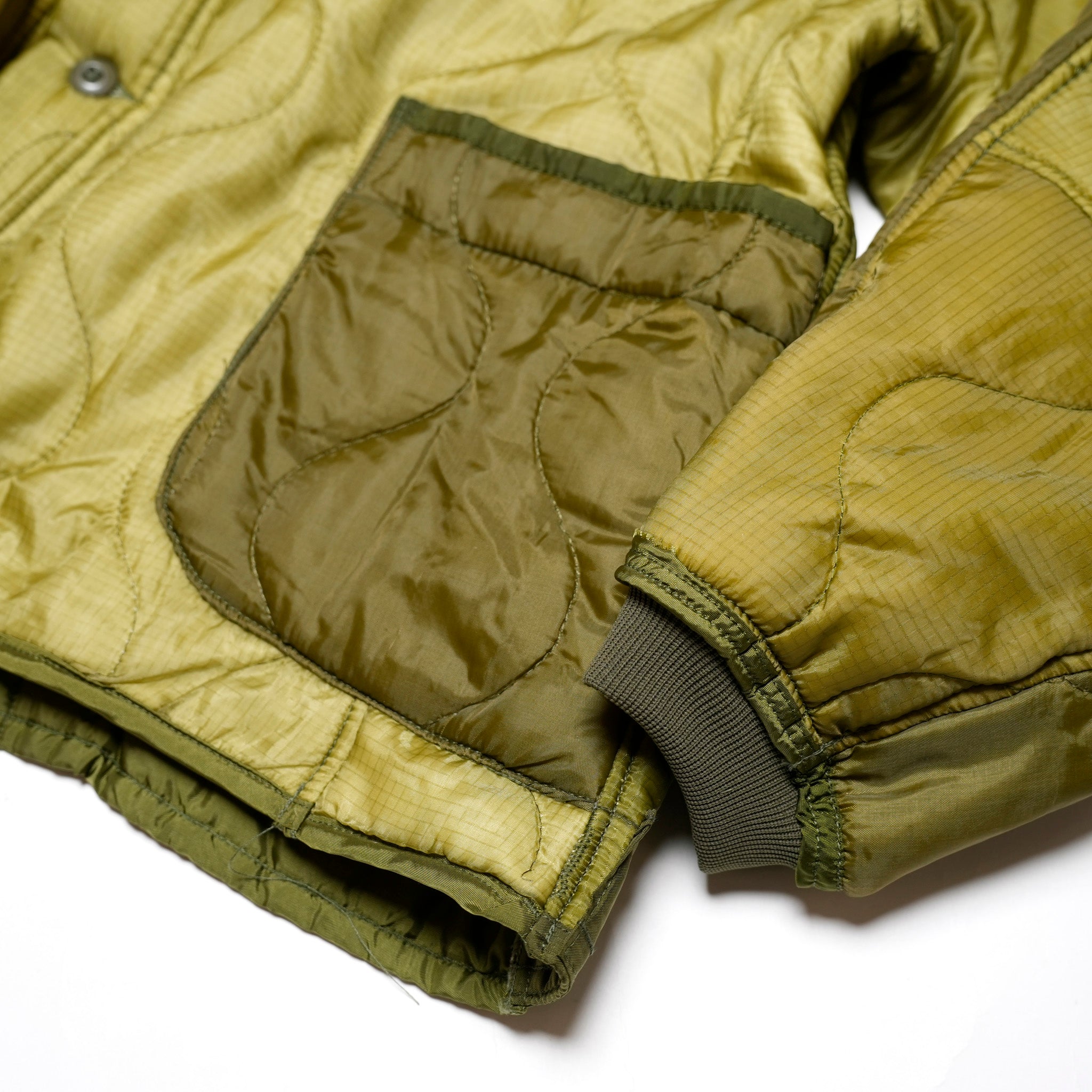 QUILTING SHORT JACKET – Olive | ODDMENT