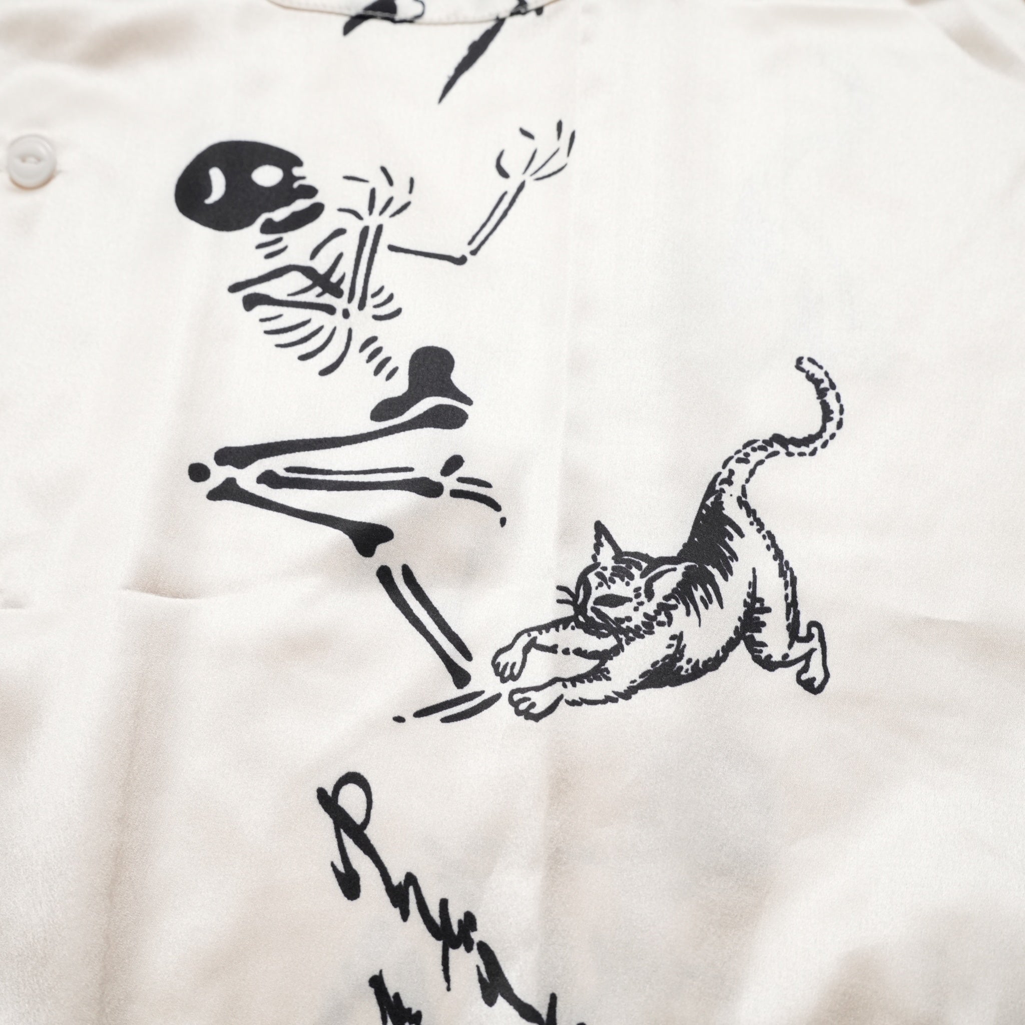 Specter's Parade s/s Shirts – White | EFFECTEN