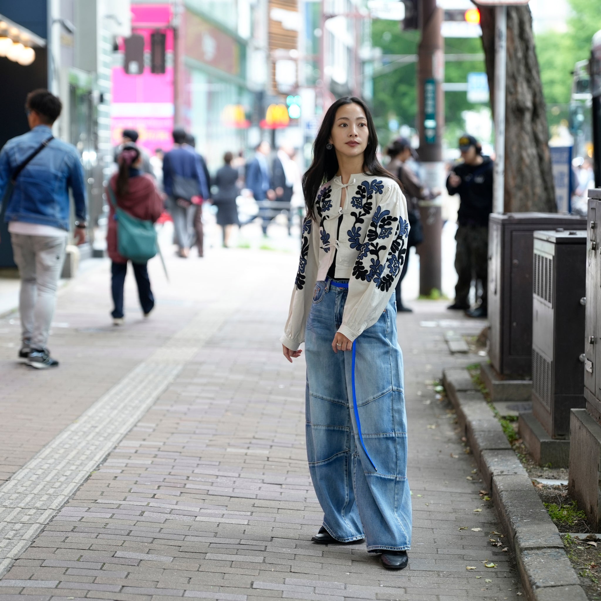 26919_Blue Summer | BLUE SUMMER BARREL MID WAIST DENIM JEANS | Color:Blue Summer【ONE TEASPOON_ワンティースプーン】